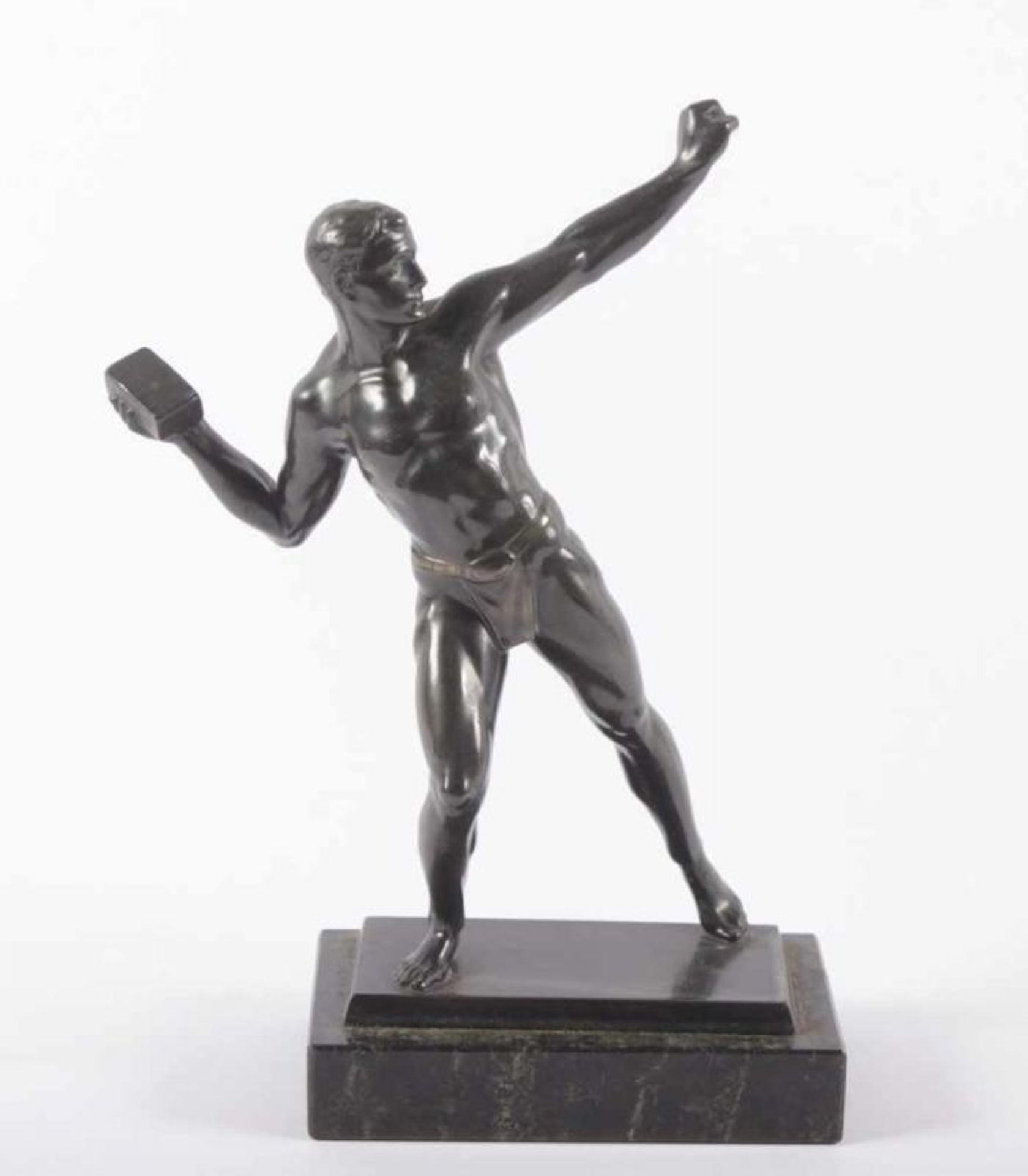 UNBEKANNTER BILDHAUER, um 1920, Mann einen Ziegelstein werfend, Régule, bronziert, H 22,5,
