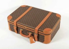 KOFFER, Leder, 47 x 69, LOUIS VUITTON 22.00 % buyer's premium on the hammer price 19.00 % VAT on