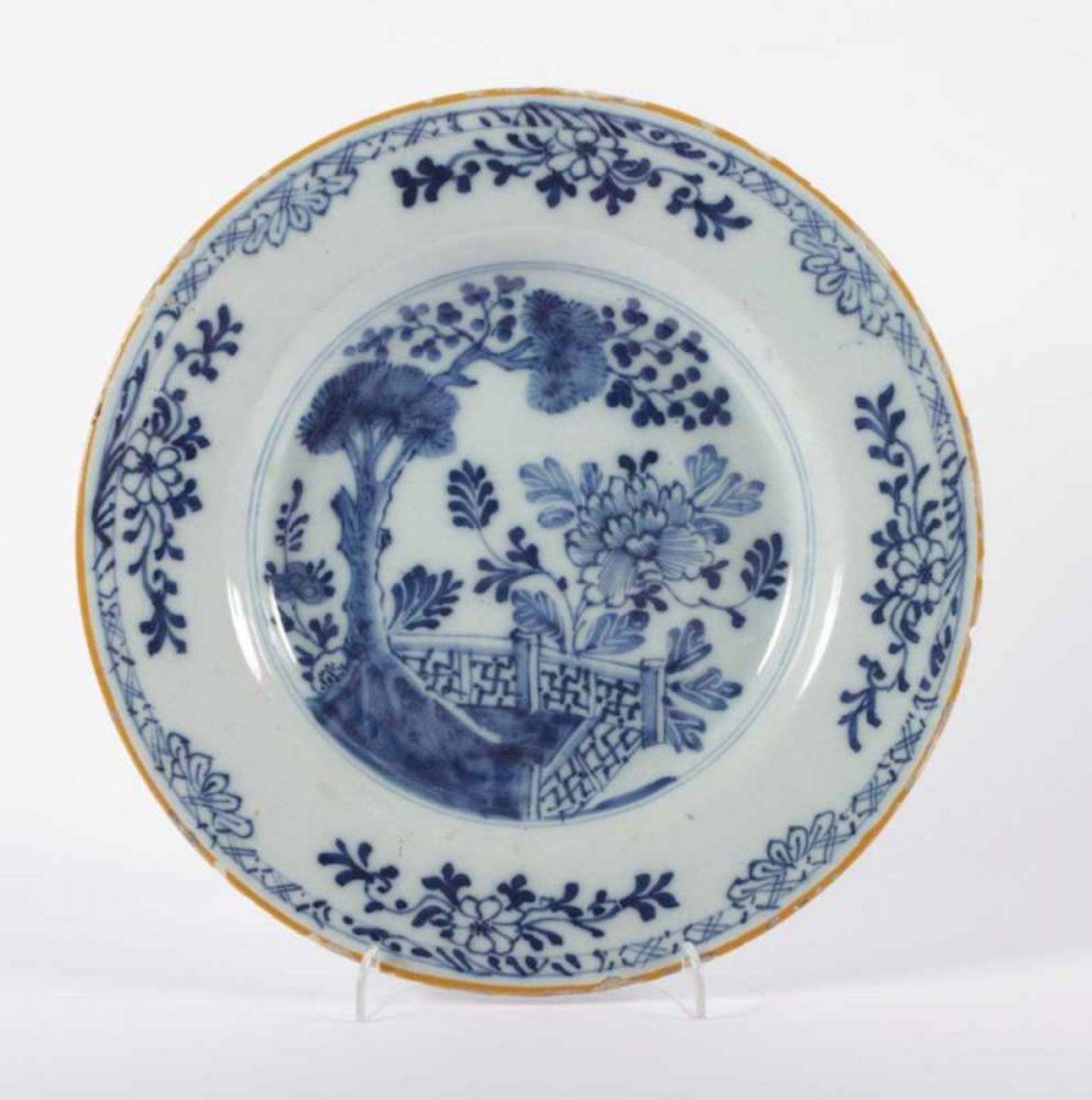 TELLER MIT CHINOISERIE, Fayence, Blaudekor, Dm 23, gemarkt, DELFT, 18.Jh. 22.00 % buyer's premium on