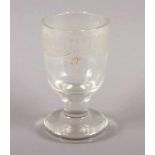 WASSERGLAS, dickwandiges, graustichiges Glas, beschliffen, Goldstaffage ber., H 12,5, ENGLAND, A.