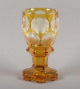 ANSICHTENPOKAL, farbloses, gelb lasiertes Glas, umlaufend geschnittene Veduten von Teplitz, H 16,