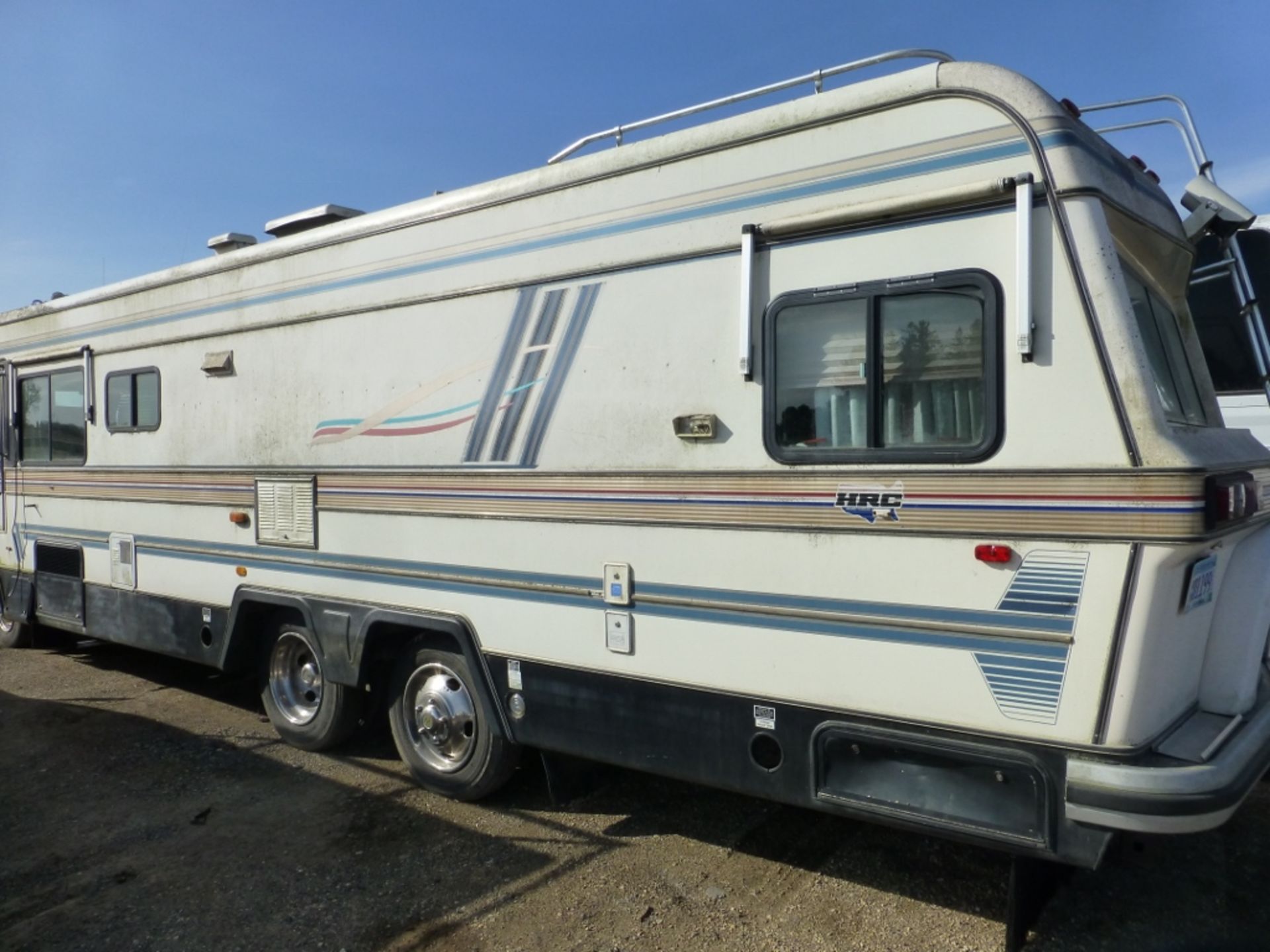 1987 Imperial Chevy Motor Home - Image 9 of 13