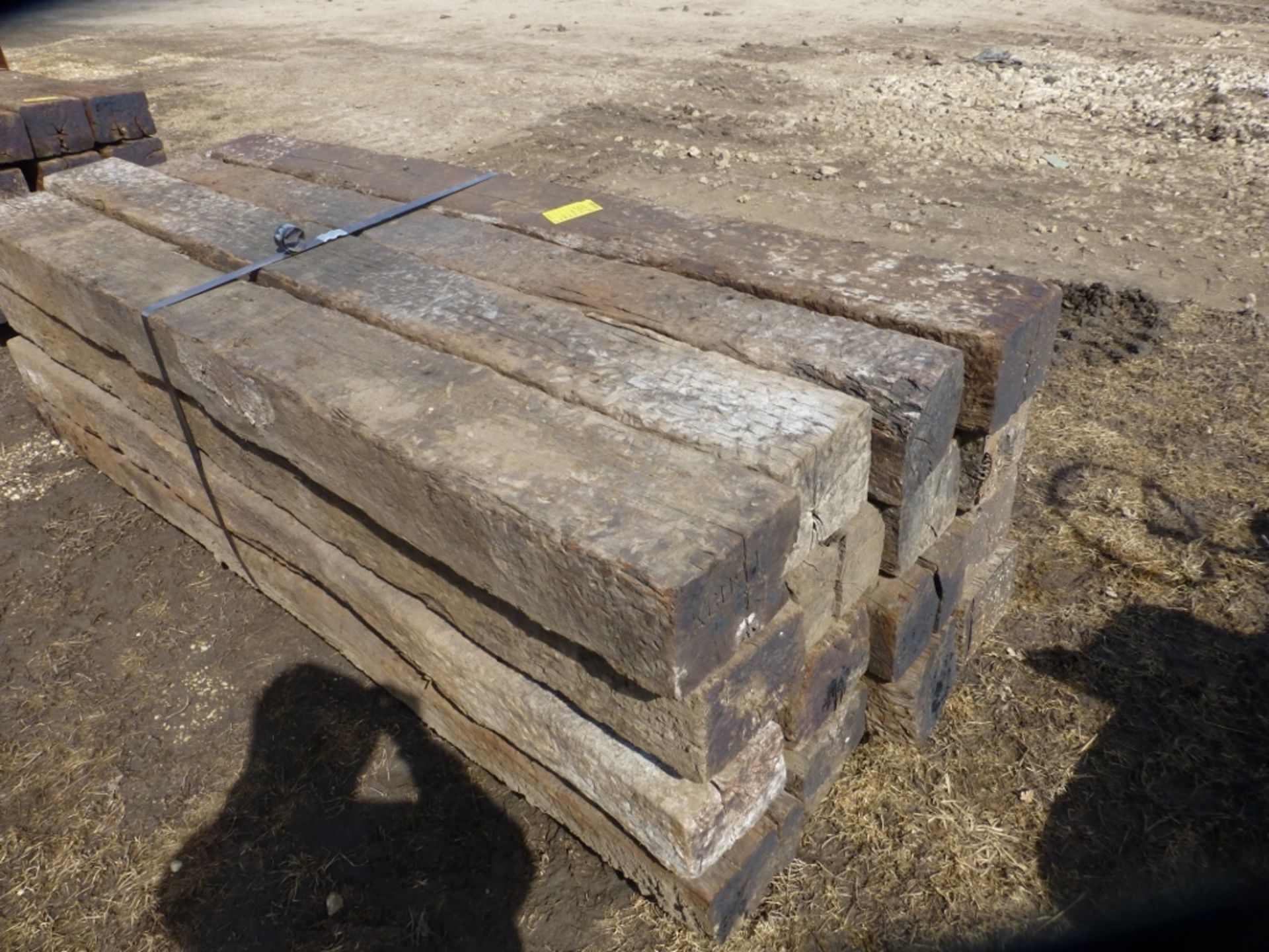 (16) Railroad ties, 16x$ - Image 2 of 2