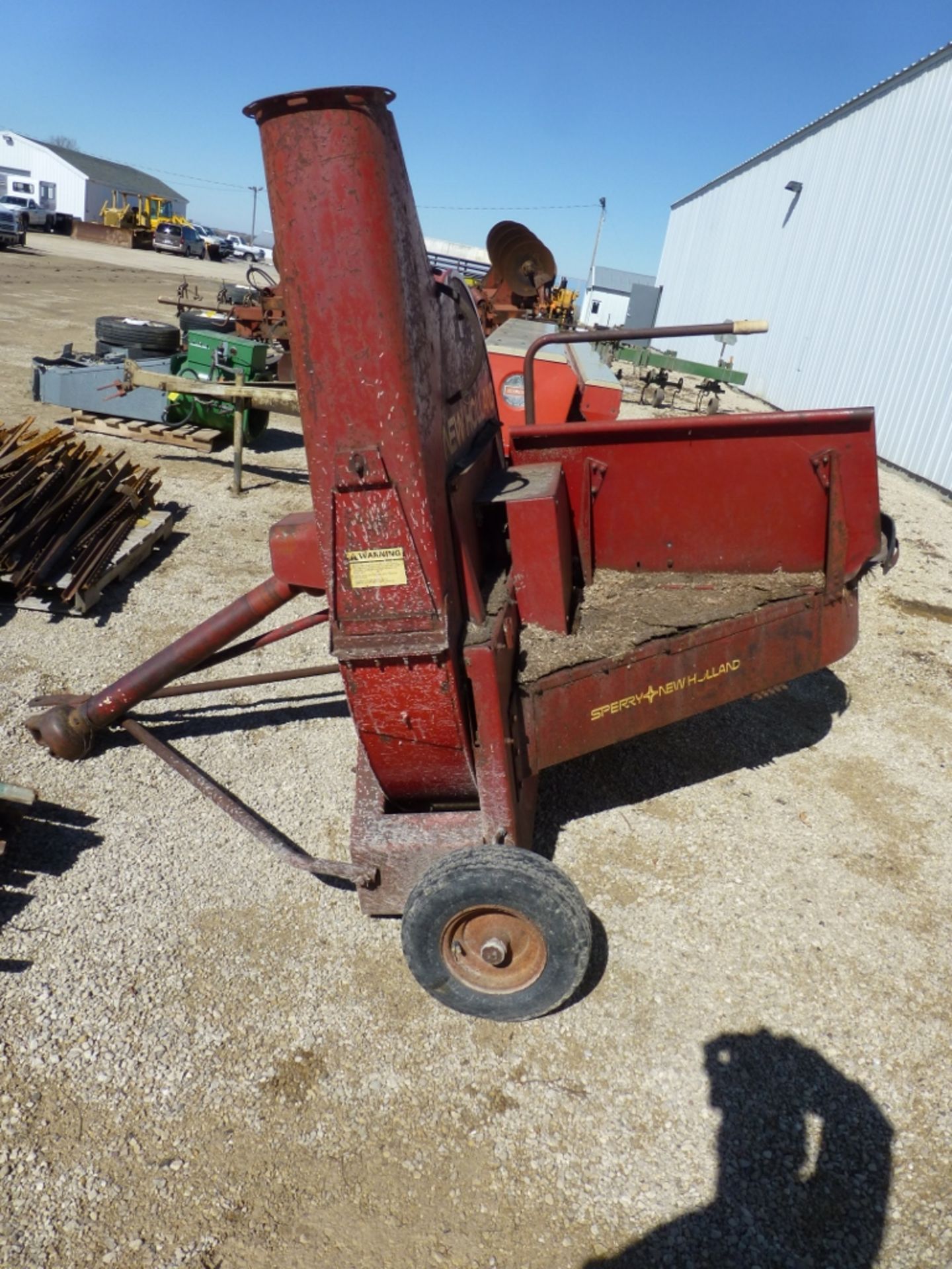 New Holland 28 blower - Image 2 of 3