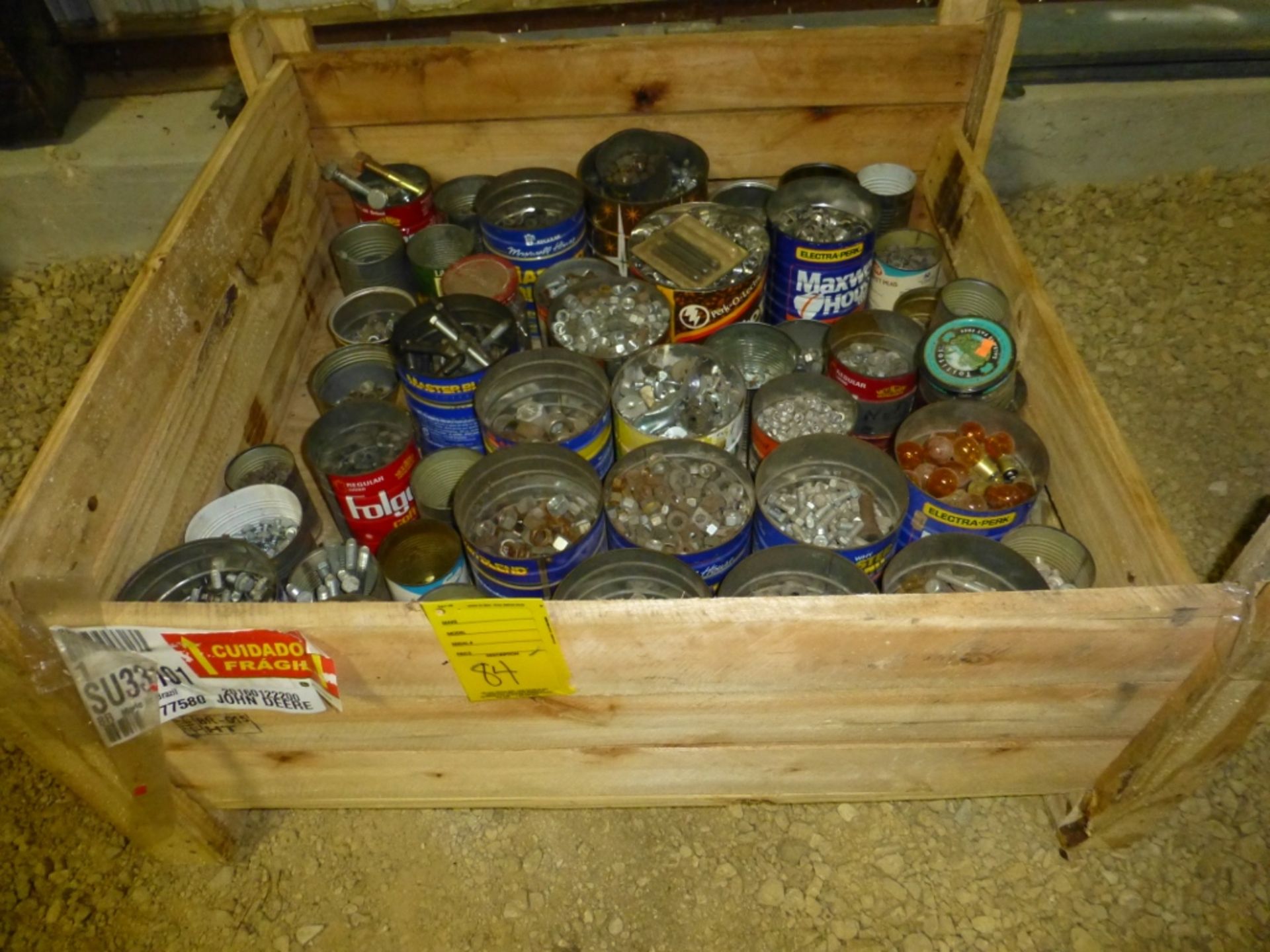 Box pallet w/nuts/bolts, hardware