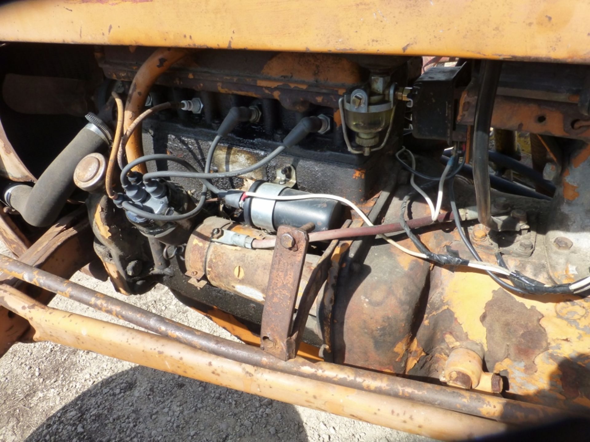 Ferguson Utility tractor, 1950 model. 4cyl. Gas engine, w/ 5' sickle mower. Se: T055122 - Image 7 of 11