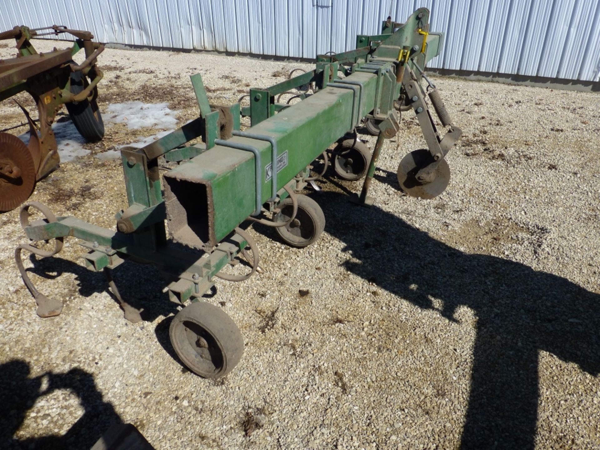 4 row, 3 pt cultivator, danish tine