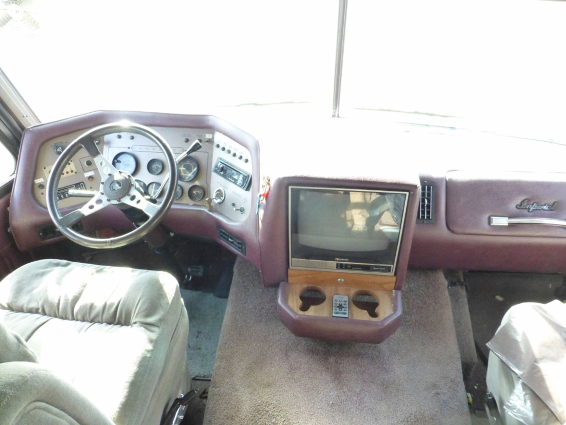 1987 Imperial Chevy Motor Home - Image 12 of 13