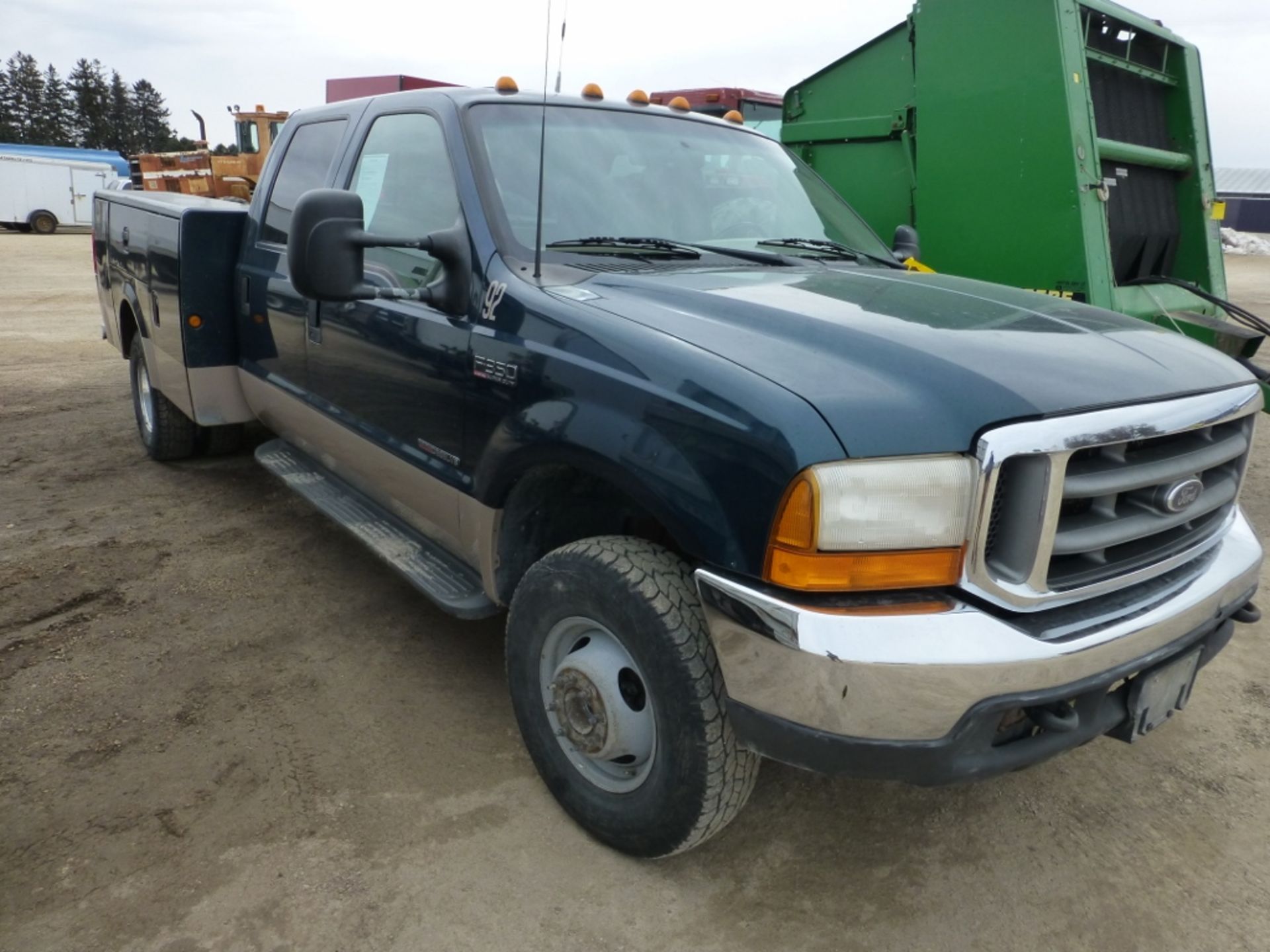 1999 Ford F350 Lariat Crew Cab, 4x4, 7.3 Diesel engine, 208,897 unverified miles, w/ utility bed.