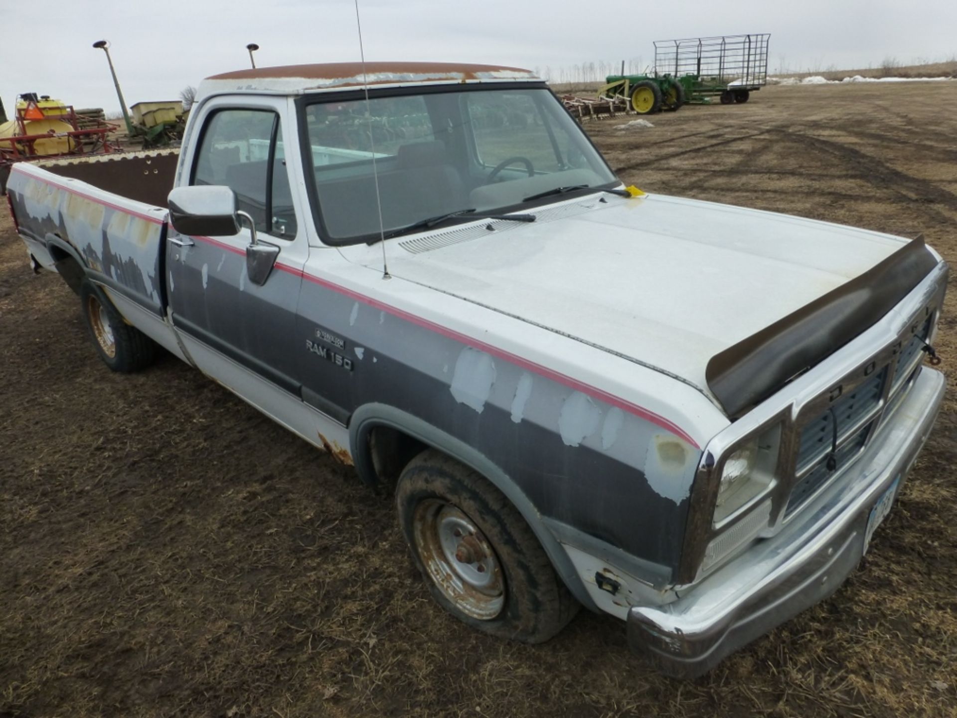 1992 Dodge 4x2, non-running - Image 4 of 9