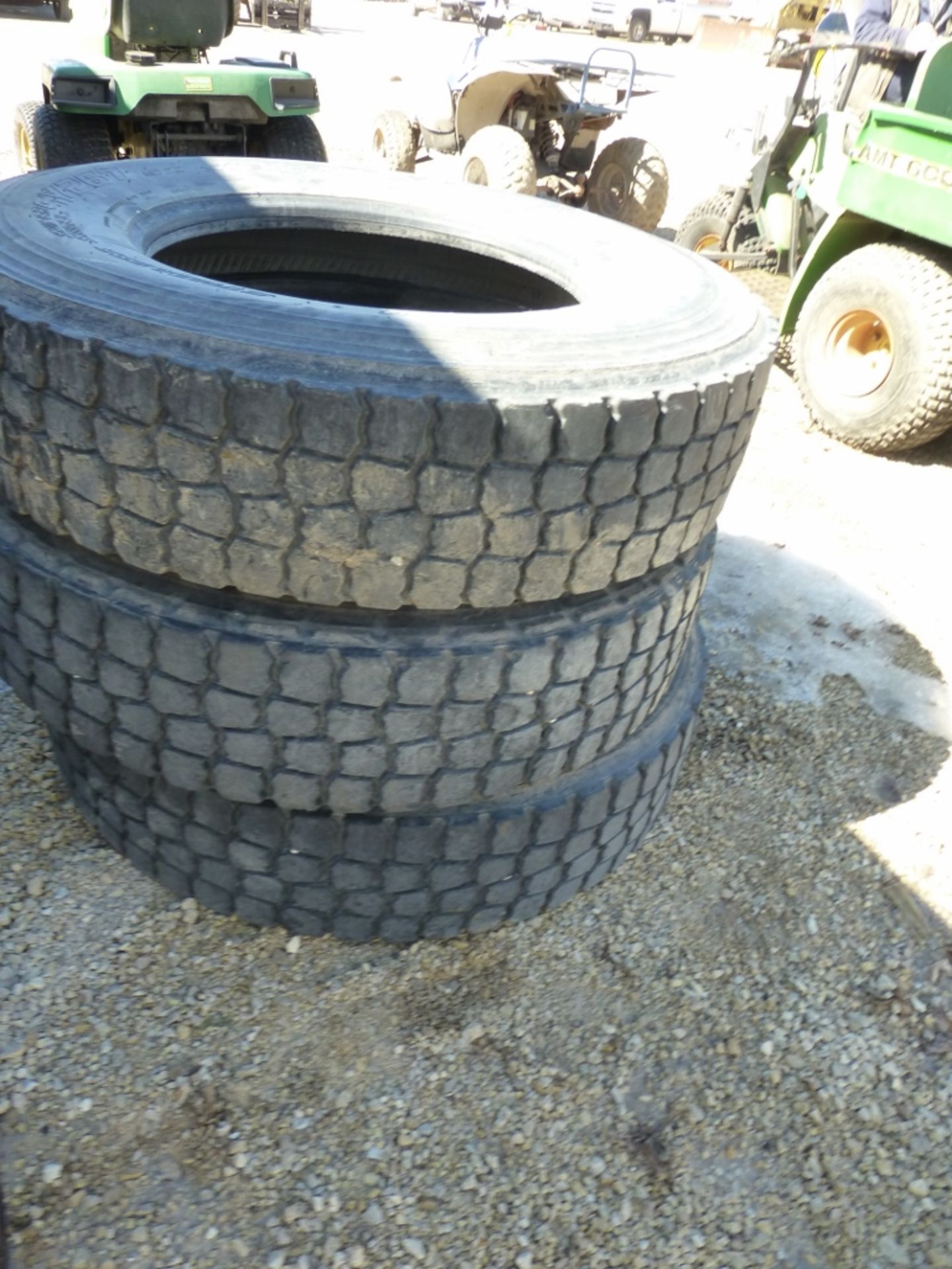 (3) 11R22.5 tires - Image 2 of 4