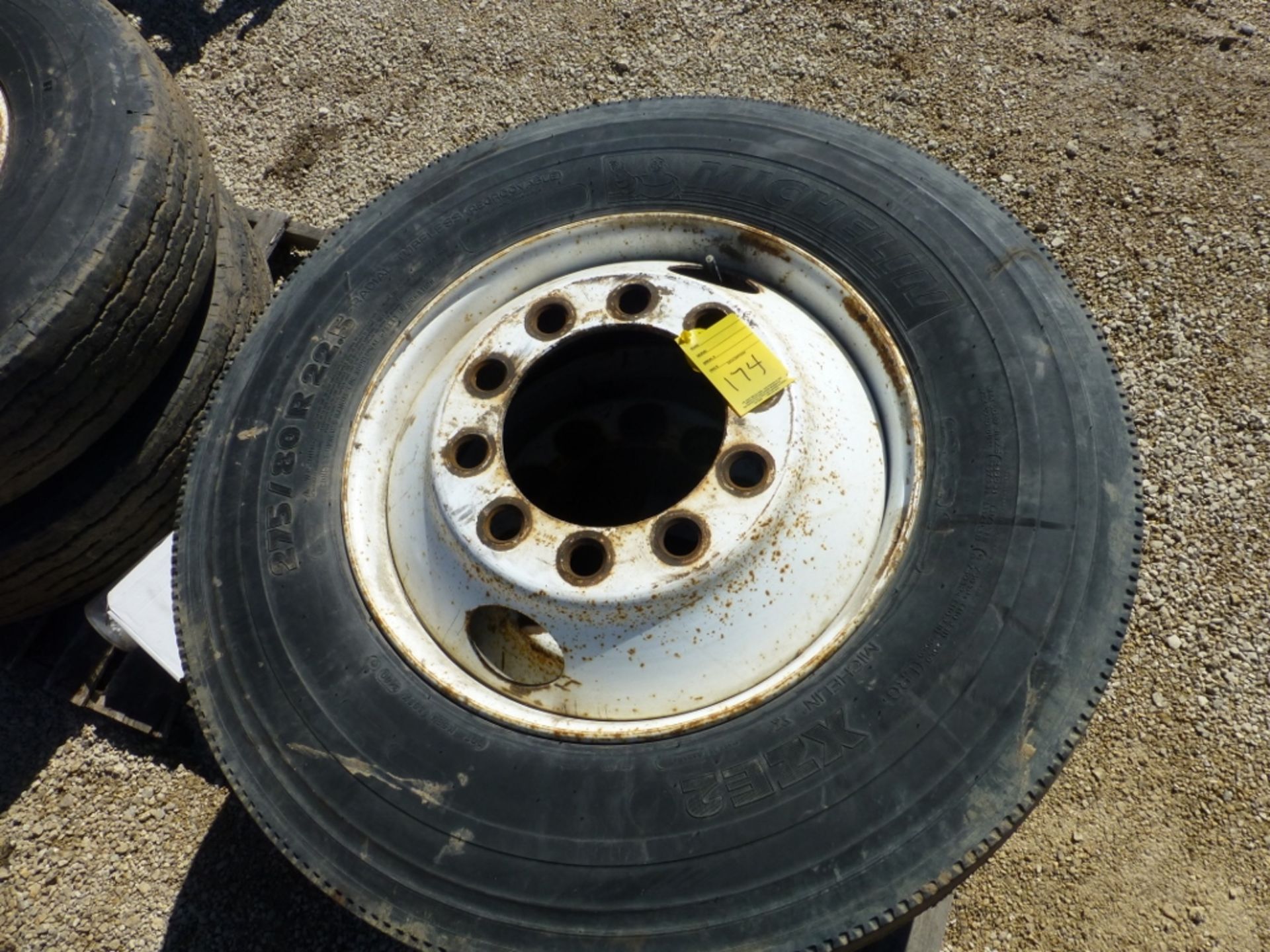 (2) 275/80 22.5 tires/rims - Image 3 of 3