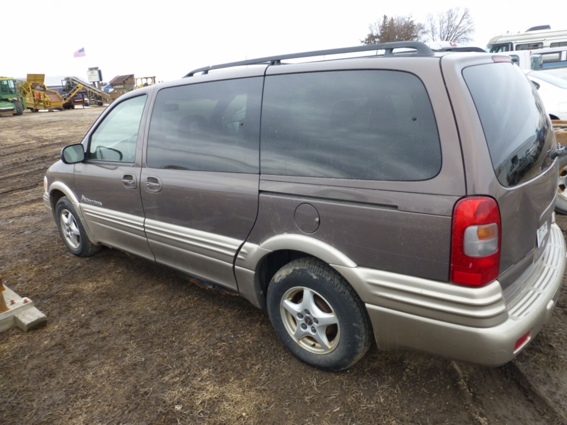 2000 Pontiac Montana Van - Image 10 of 14