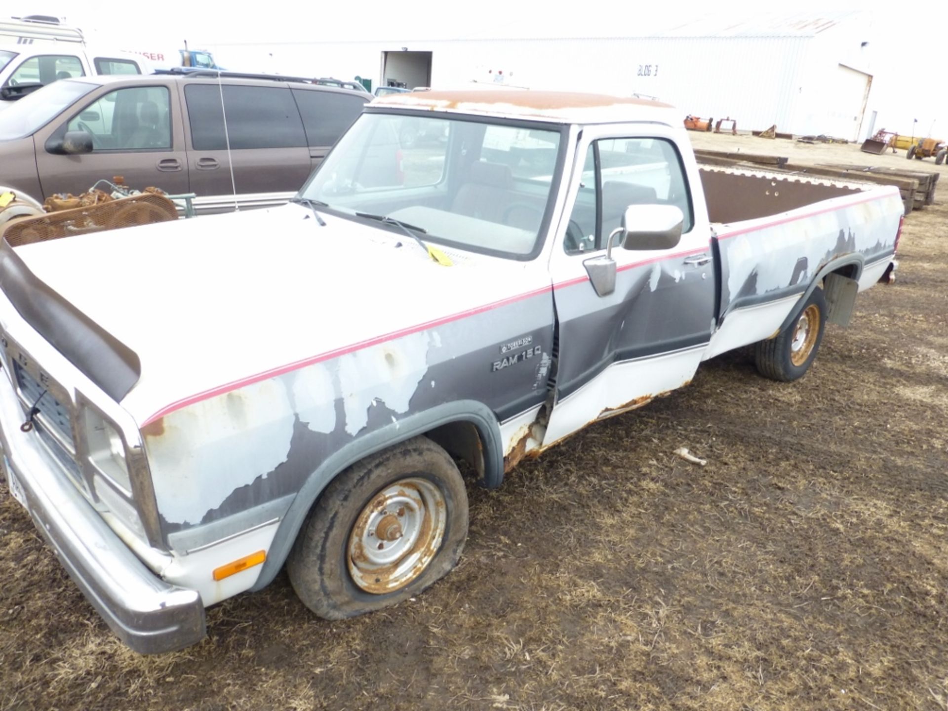 1992 Dodge 4x2, non-running