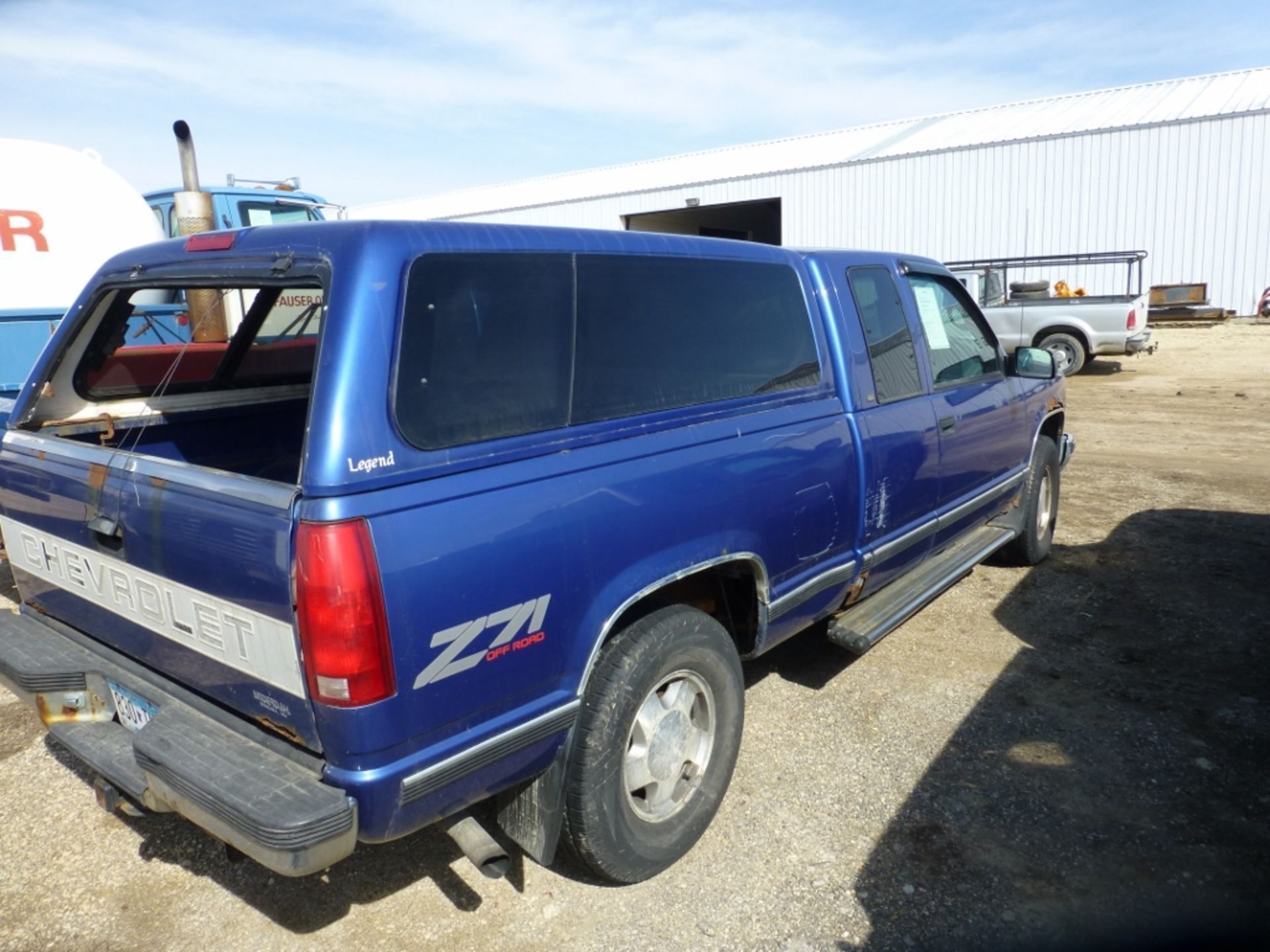 1997 Chevy Silverado 1500, ext. cab. Automatic trans, 4x4. 242,287unverified miles. Vin: - Image 16 of 19