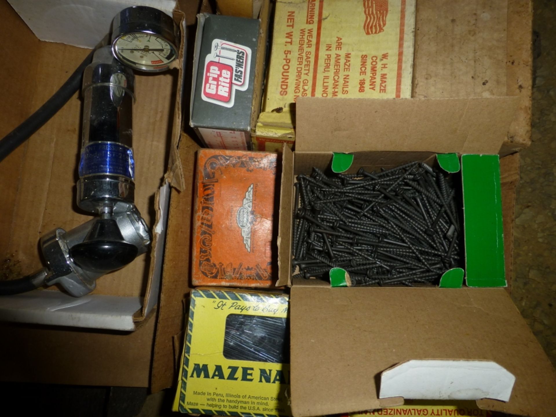 Pallet w/radiator tester, screws, stapler - Image 2 of 2