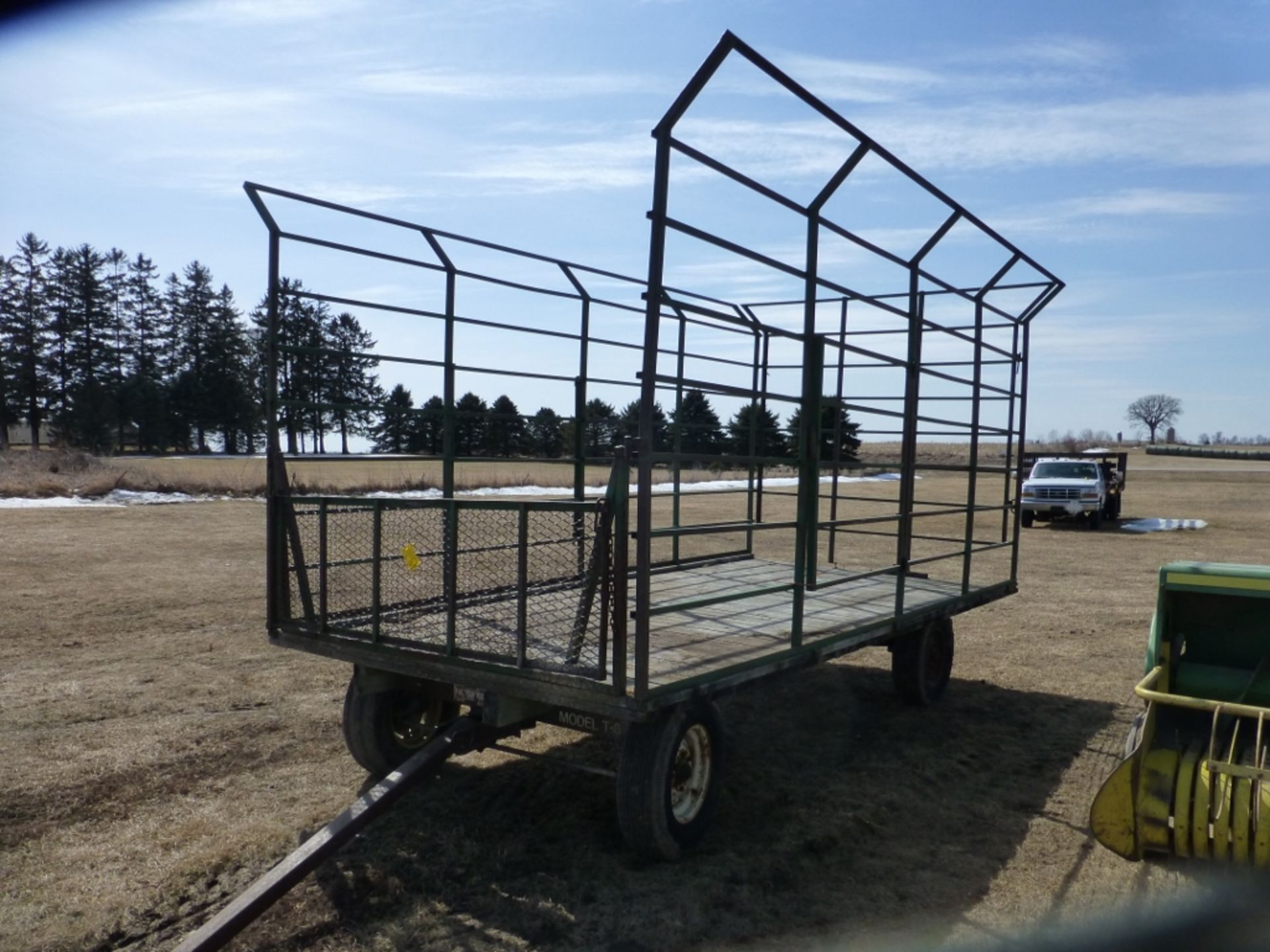 Kicker rack 8'x16' frame w/ Huskee T-8 gear