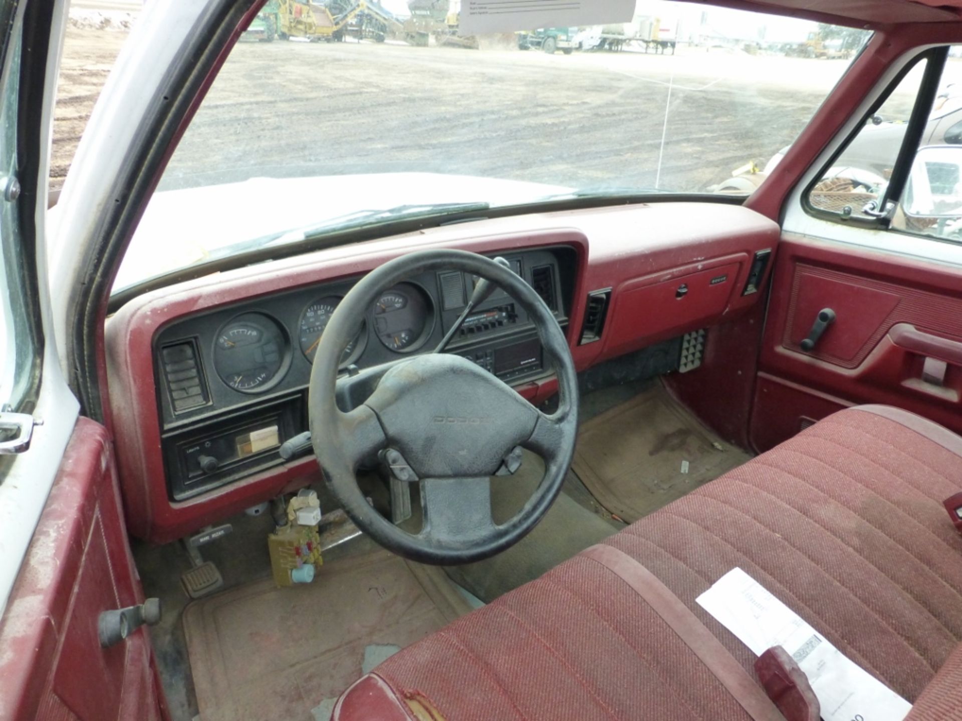 1992 Dodge 4x2, non-running - Image 7 of 9