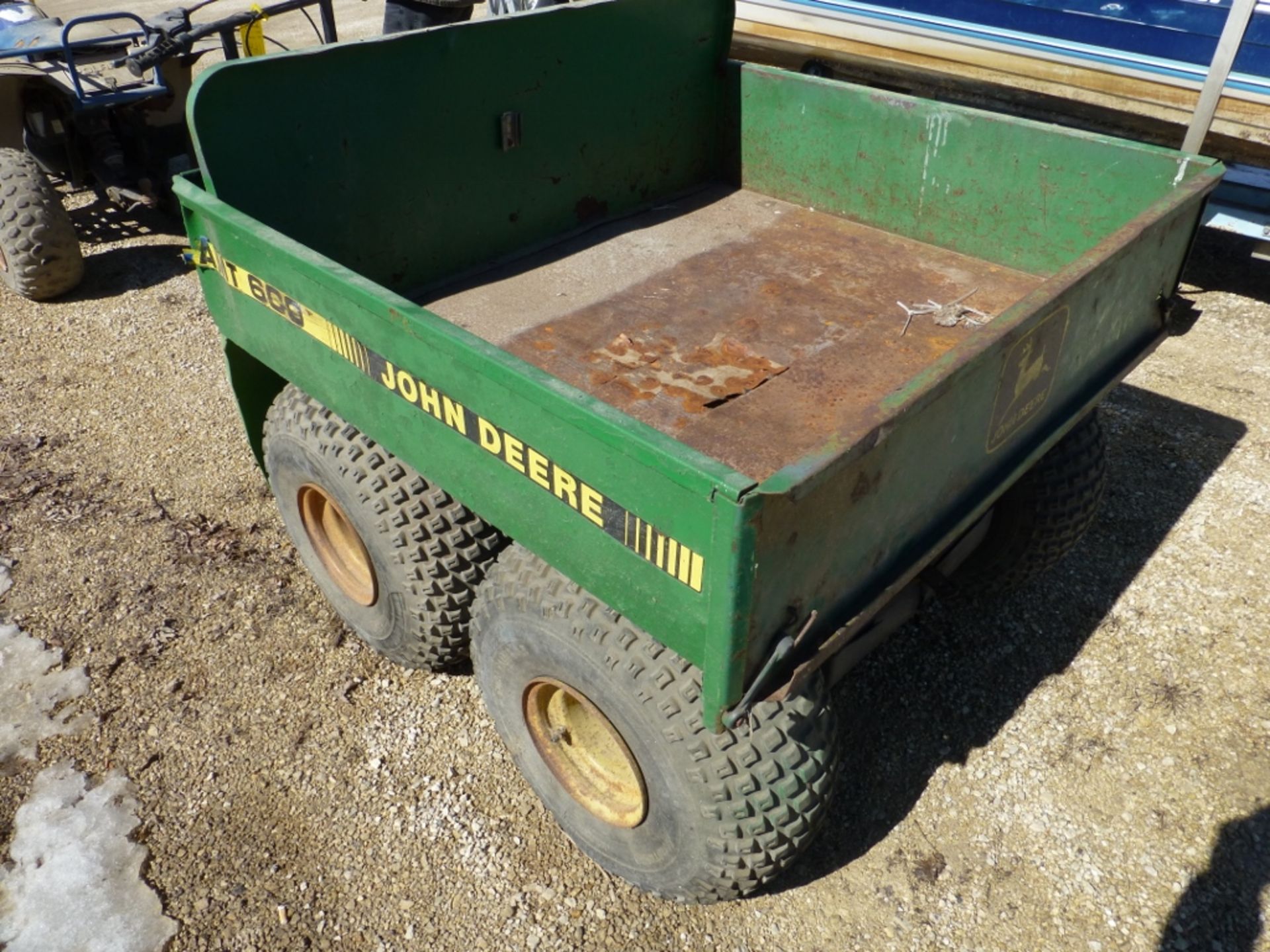 John Deere AMT 600 UTV, 5 wheel, non-running - Image 2 of 4