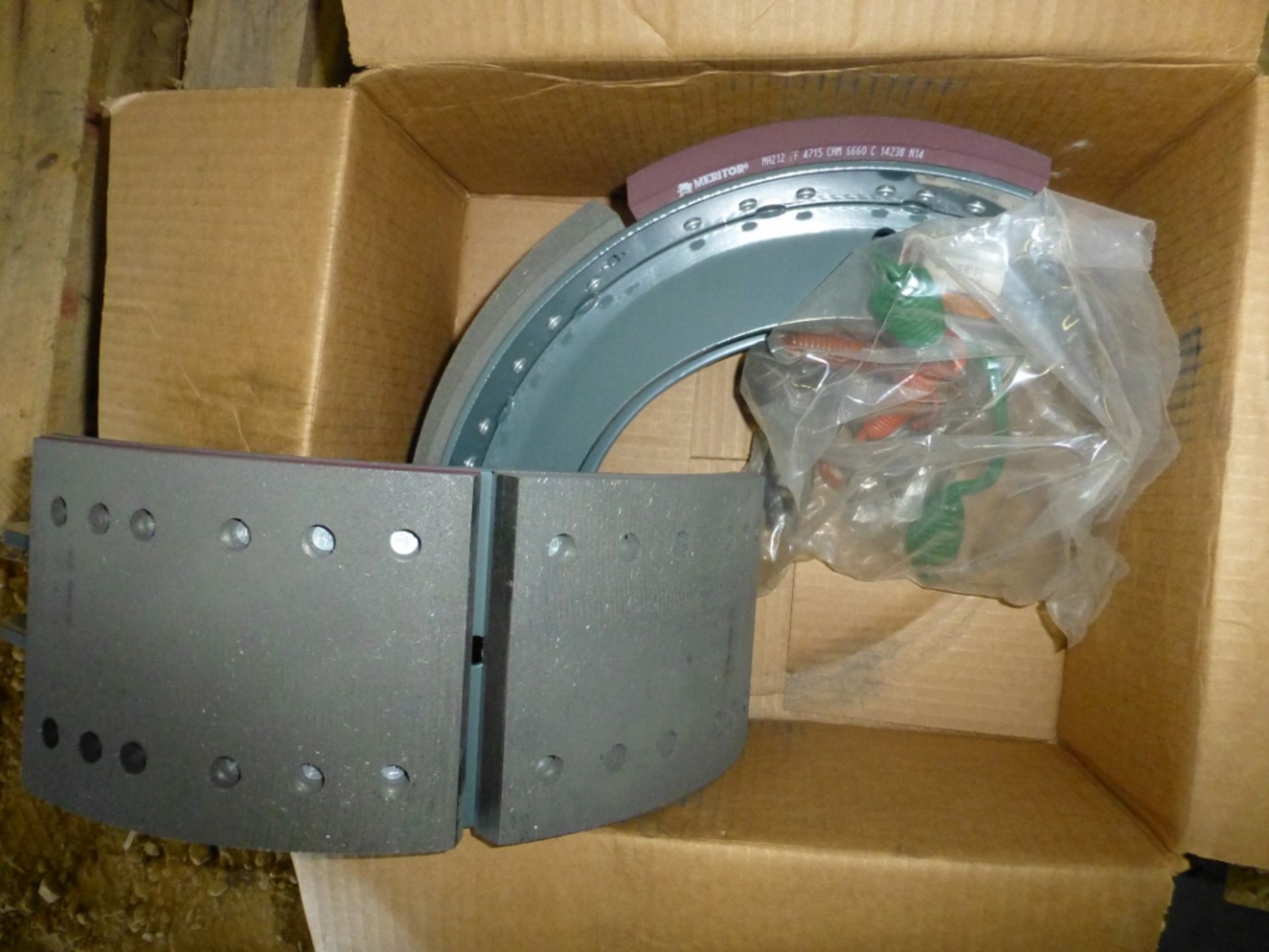 New truck brake pad assembly - Image 3 of 3