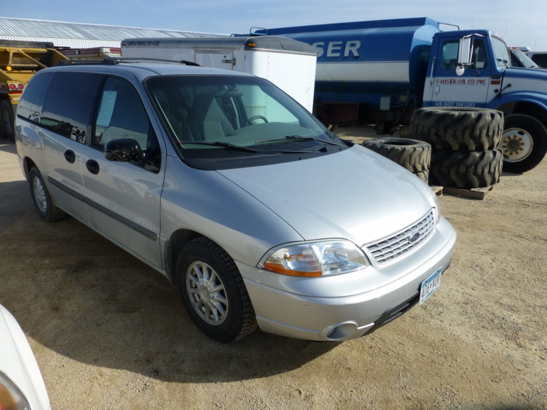 2002 Ford Windstar Mini-van