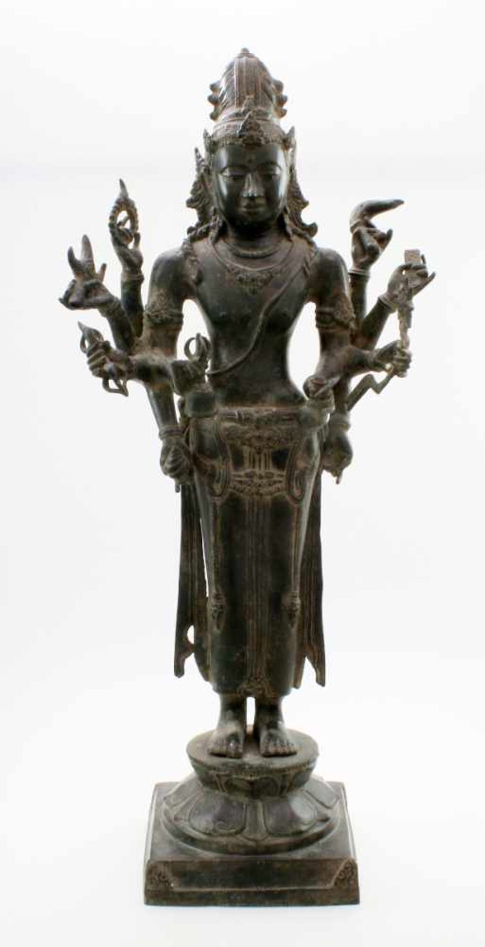 Tibet / Nepal - Bronzeskulptur "Avalokiteshvara" 19. Jahrhundert Gegossen in der verlorenen Form.