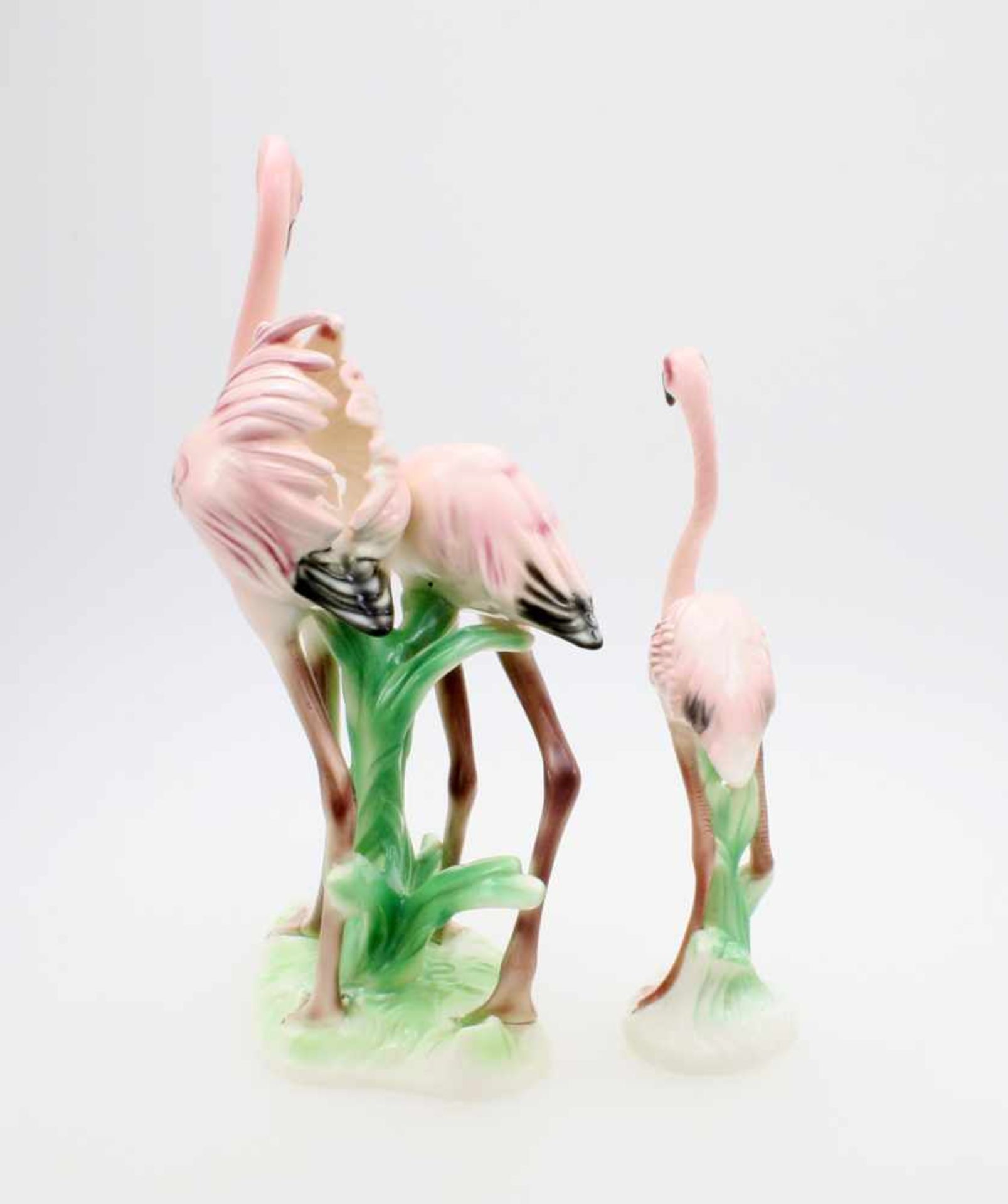 Goebel 2 Flamingos Polychrome Unterglasurmalerei, Pressnr. 3868834. Höhe: 34 cm; Pressnr. 3860926. - Bild 3 aus 4