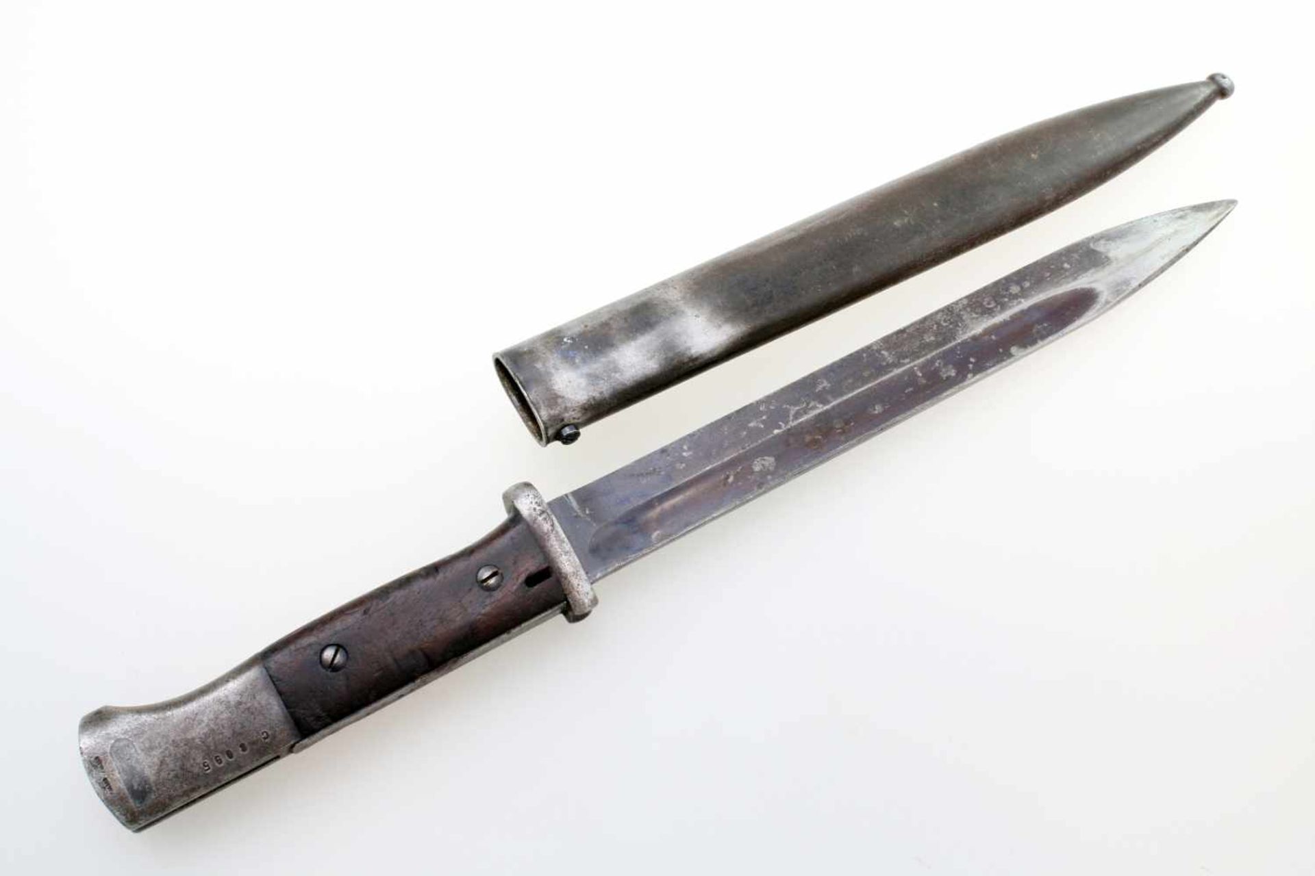 3. Reich - Seitengewehr M1884/98 3. Modell Gekehlte Rückenklinge, geschraubte Holzgriffschalen, - Bild 2 aus 4