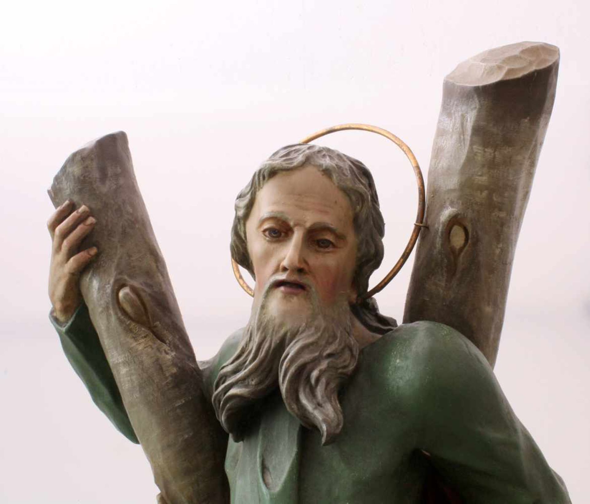 Große Holzfigur - Heiliger Andreas Feine, detaillierte Schnitzerei, im Rücken zwei gekreuzte - Bild 5 aus 6