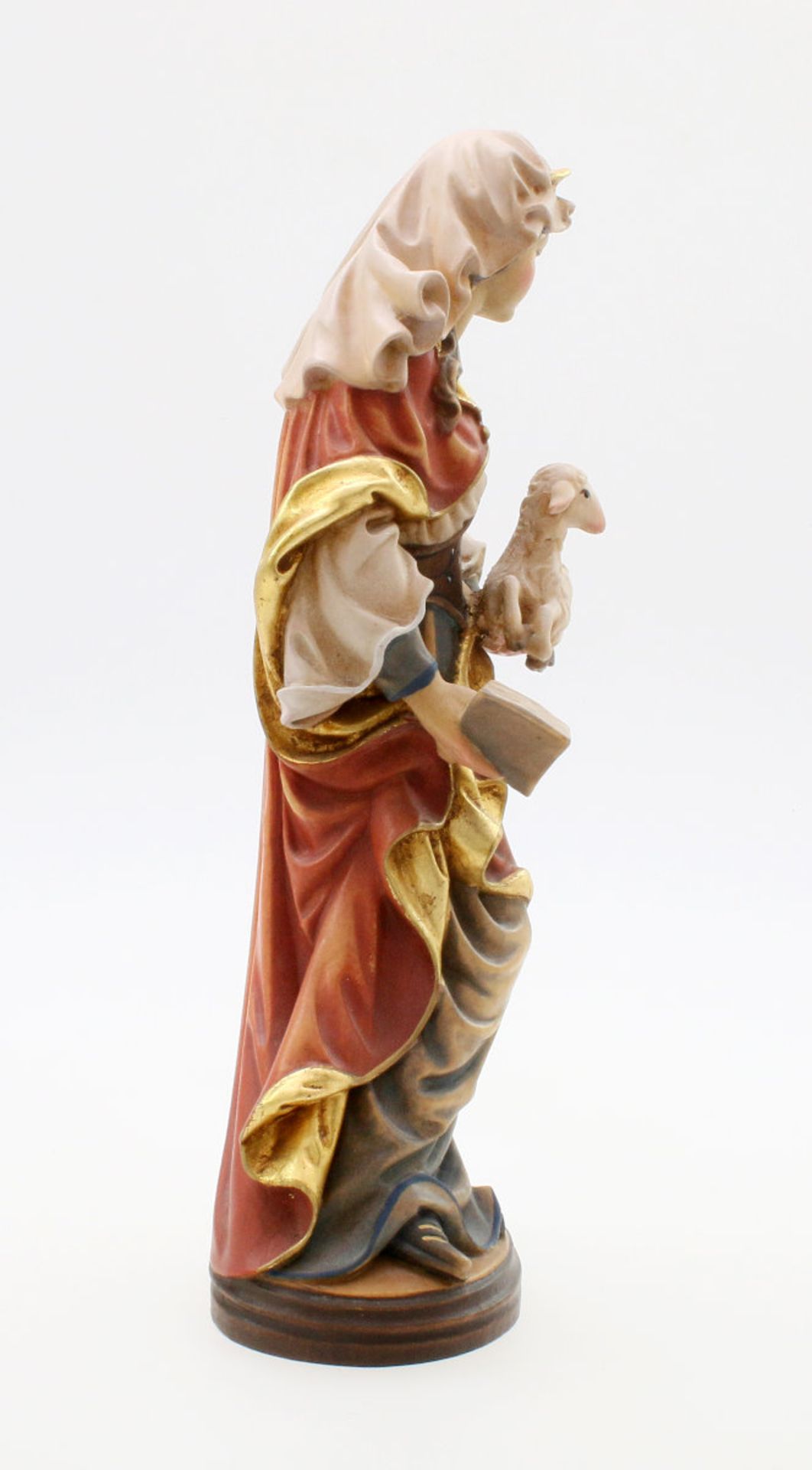 Handgeschnitzte Figur - Heilige Agnes Polychrom- und goldstaffiert, feine Schnitzerei, in der - Bild 2 aus 4