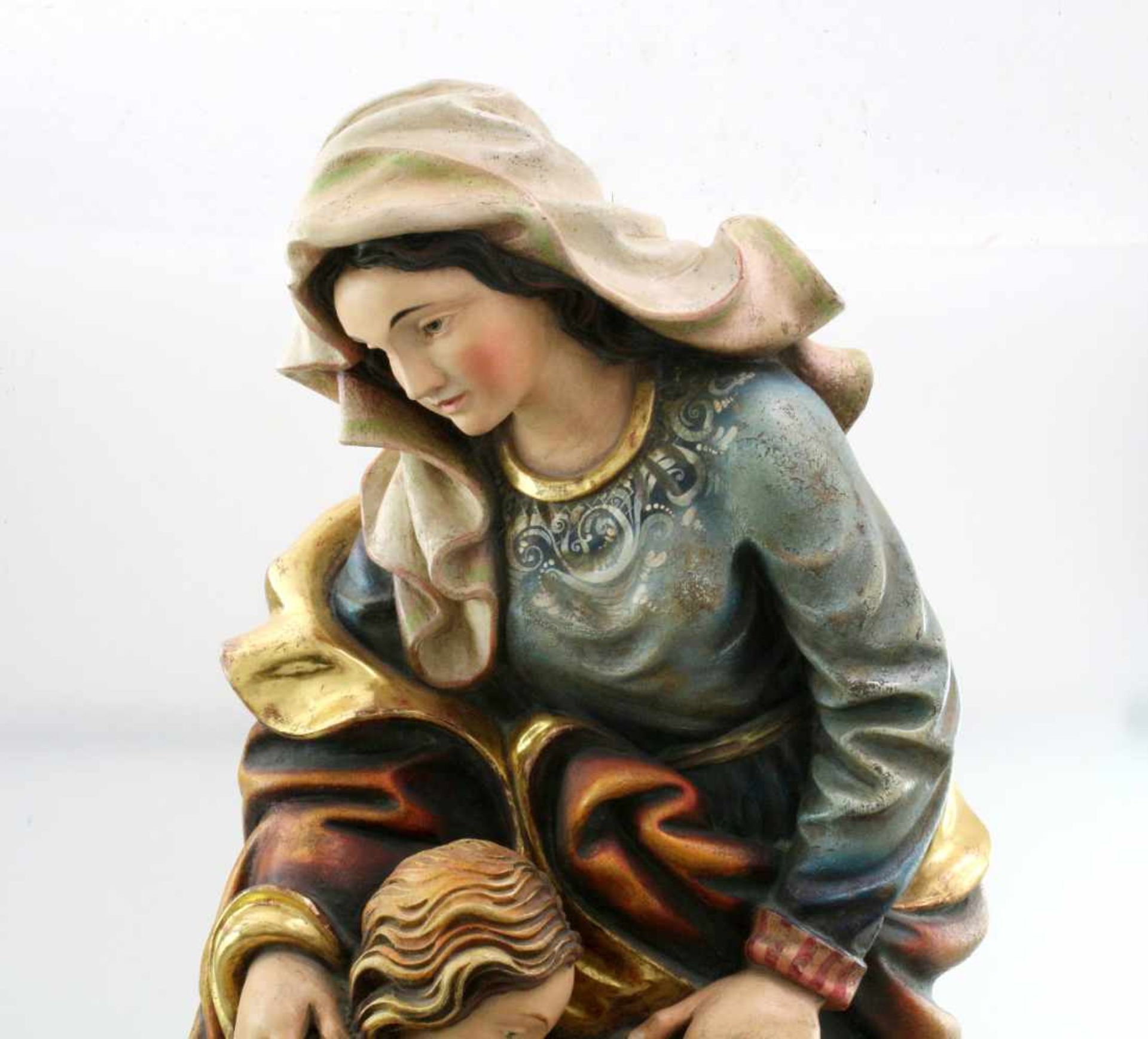 Große Holzfigur - Anna Selbdritt mit Maria Polychrom- und goldstaffiert, Anna Selbdritt mit - Bild 7 aus 8