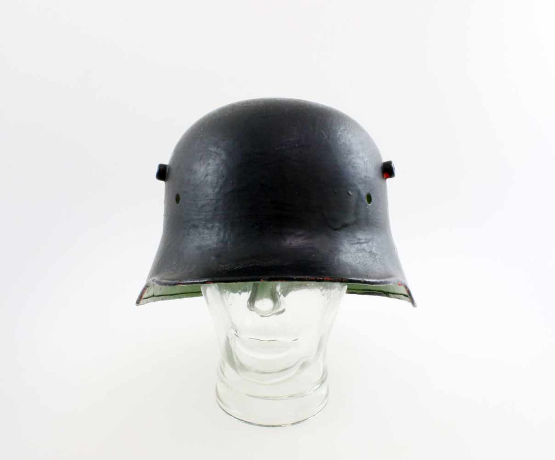 Deutsches Reich - Stahlhelm M1918 Helmkalotte ohne Innenausstattung, außen schwarz lackiert, innen - Bild 2 aus 6