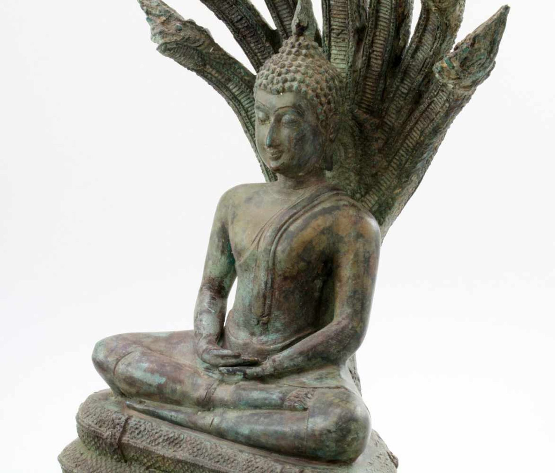 Thailand / Birma - Bronzeskulptur "Buddha wird vom Naga König beschützt" - 19. Jahrhundert - Bild 5 aus 7