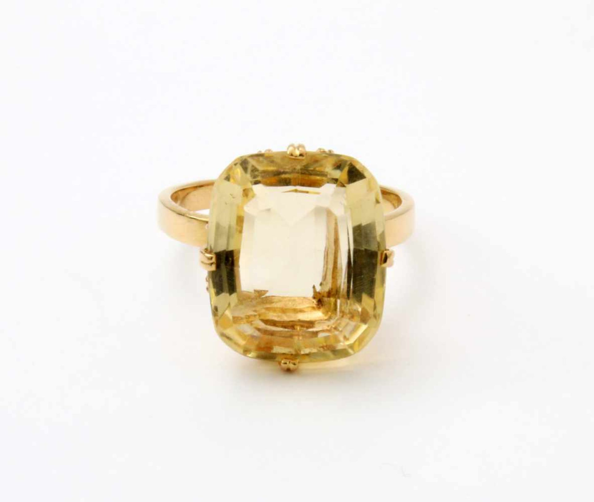 Gelbgold Ring mit Citrin GG 750, besetzt mit großem Citrin (15 x 12,5 mm). Ringgröße 55. Gewicht: - Image 2 of 4