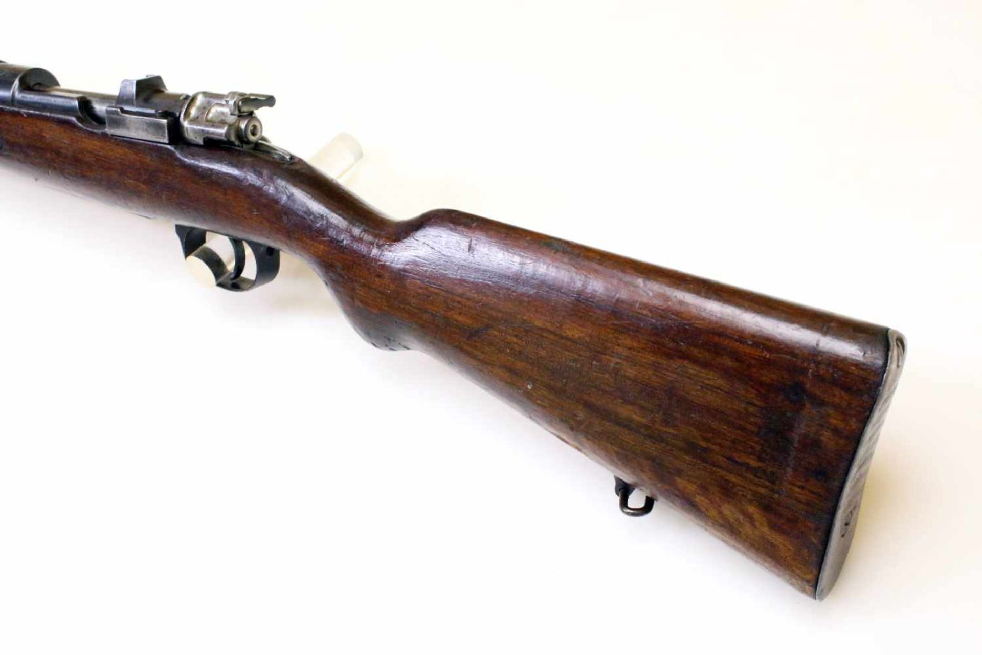 Kurzgewehr FN Mod. 1935 Cal. 7,65 x 53mm, Lauf rauh, Nr. 3301, Schloss nummerngleich. Auf der - Bild 8 aus 11