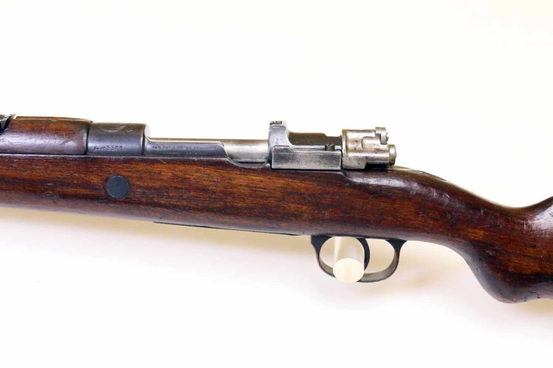 Kurzgewehr FN Mod. 1935 Cal. 7,65 x 53mm, Lauf rauh, Nr. 3301, Schloss nummerngleich. Auf der - Bild 7 aus 11