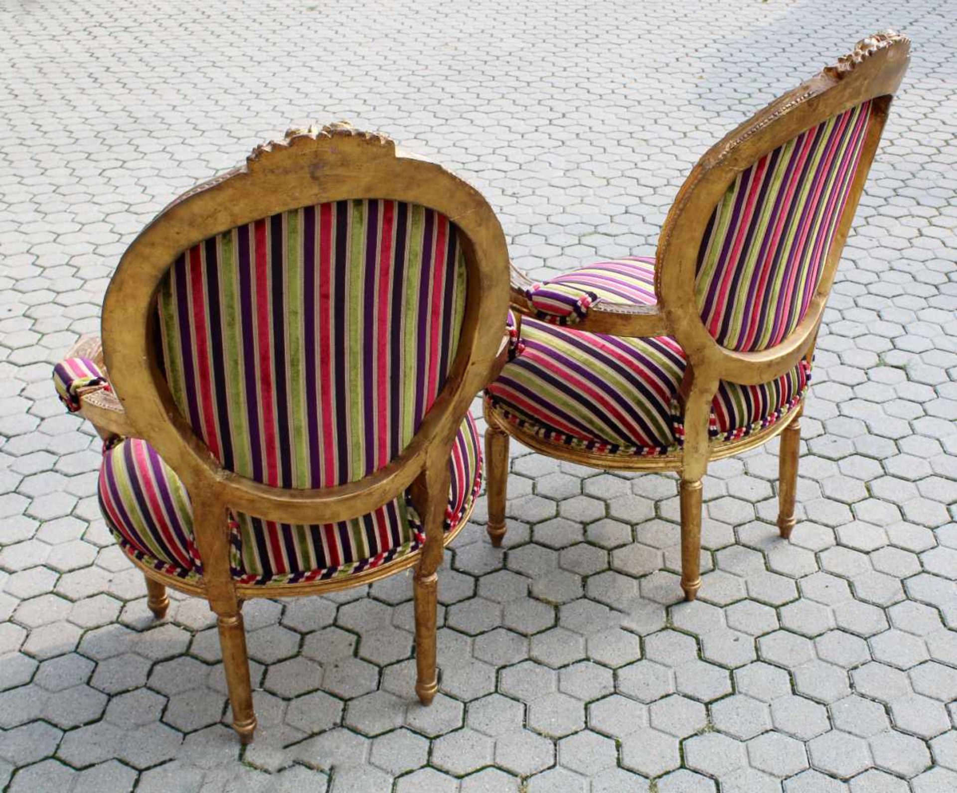 2 Sessel im Rokokostil Gestell vergoldetes Holz, hochwertig verarbeitet und beschnitzt. Mit einem - Image 5 of 5
