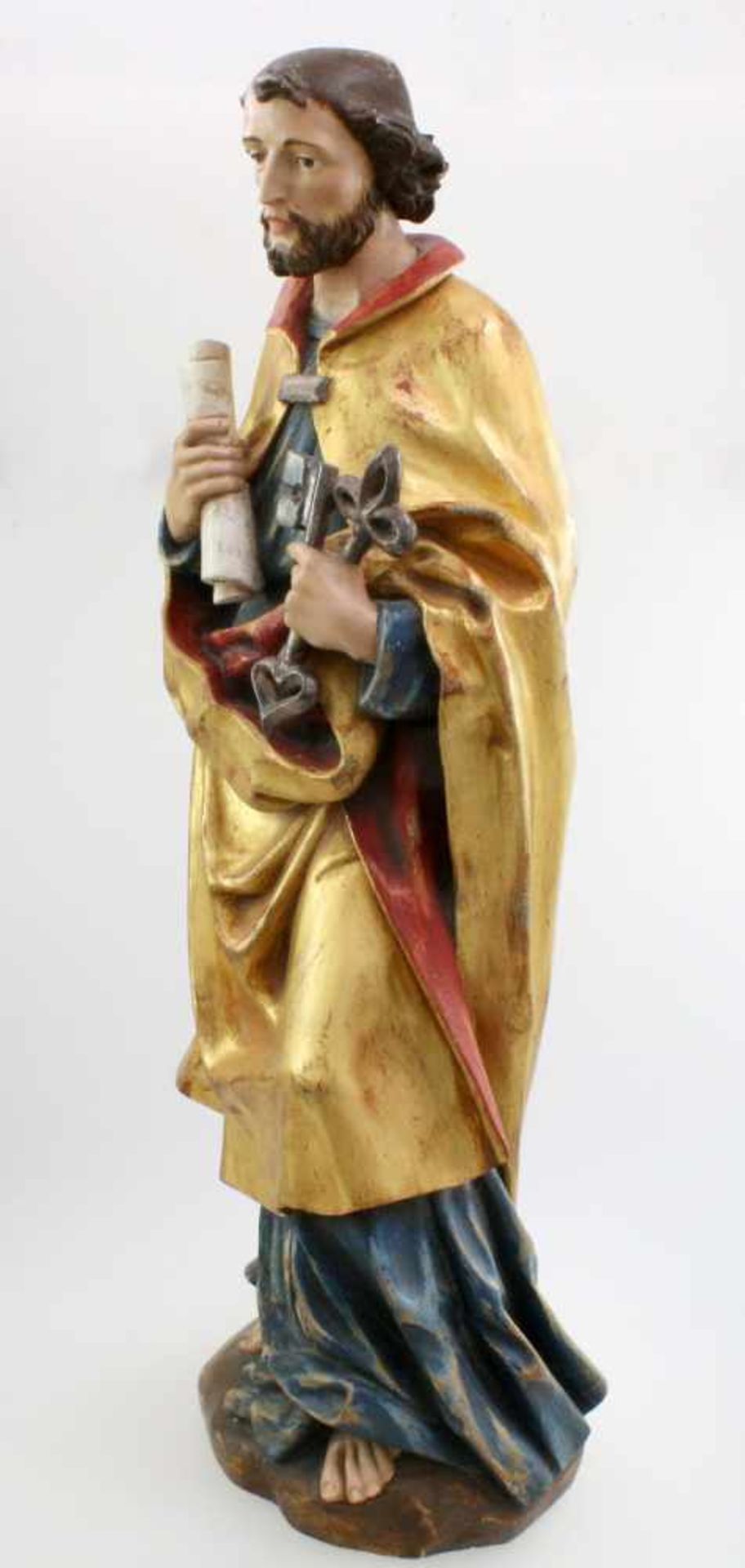 Große Holzfigur - Heiliger Petrus Polychrom- und goldstaffiert, Petrus hält in der linken 2 - Bild 2 aus 6