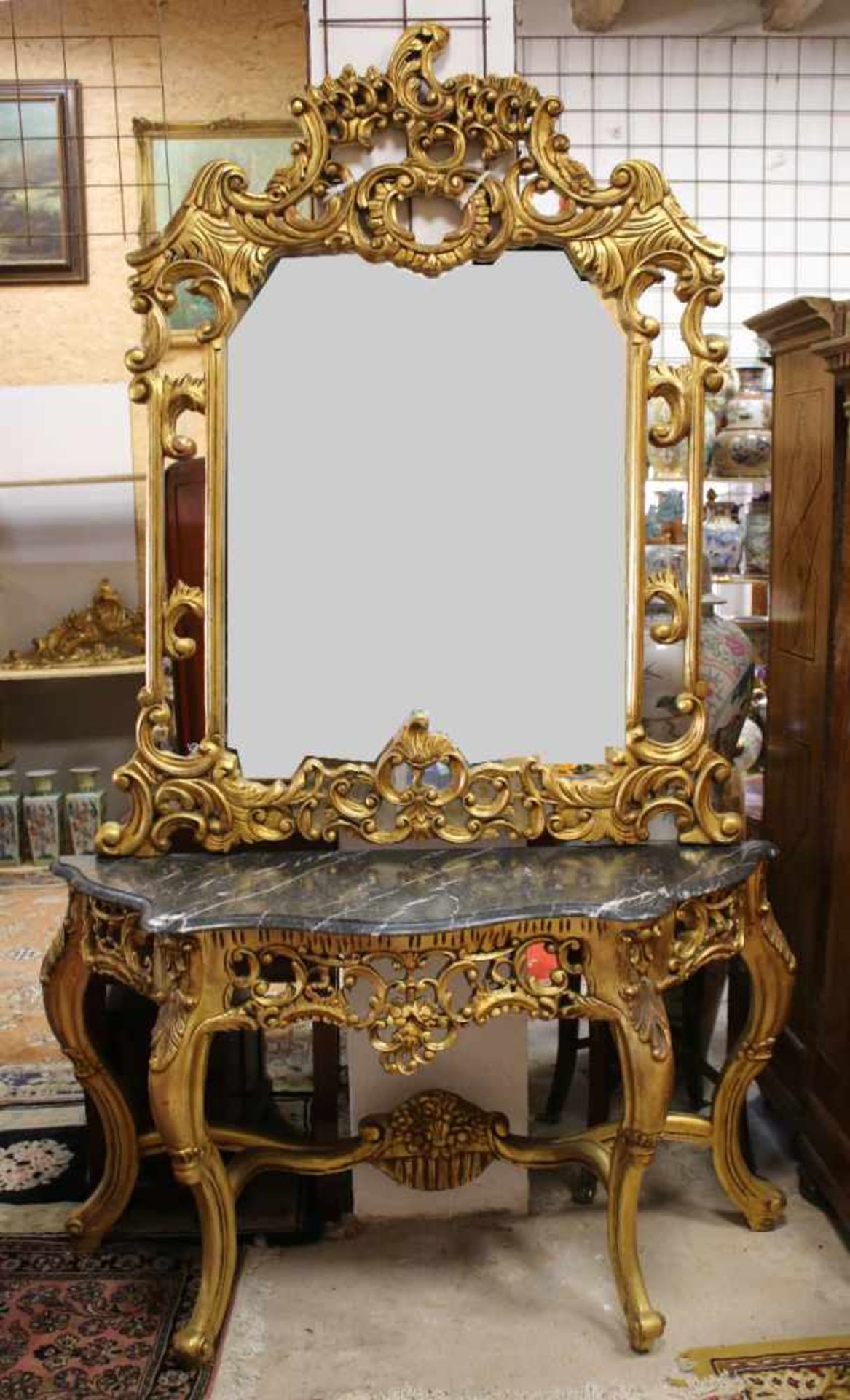 Barockspiegel mit Konsoltisch Imponierender Spiegel im Stil des Barock, Tisch und Spiegelrahmen