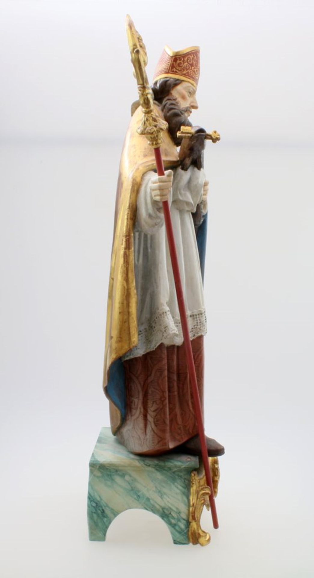 Große Holzfigur - Heiliger Benno Polychrom- und goldstaffiert. St. Benno - Bischof Benno zu Meißen - - Bild 2 aus 4