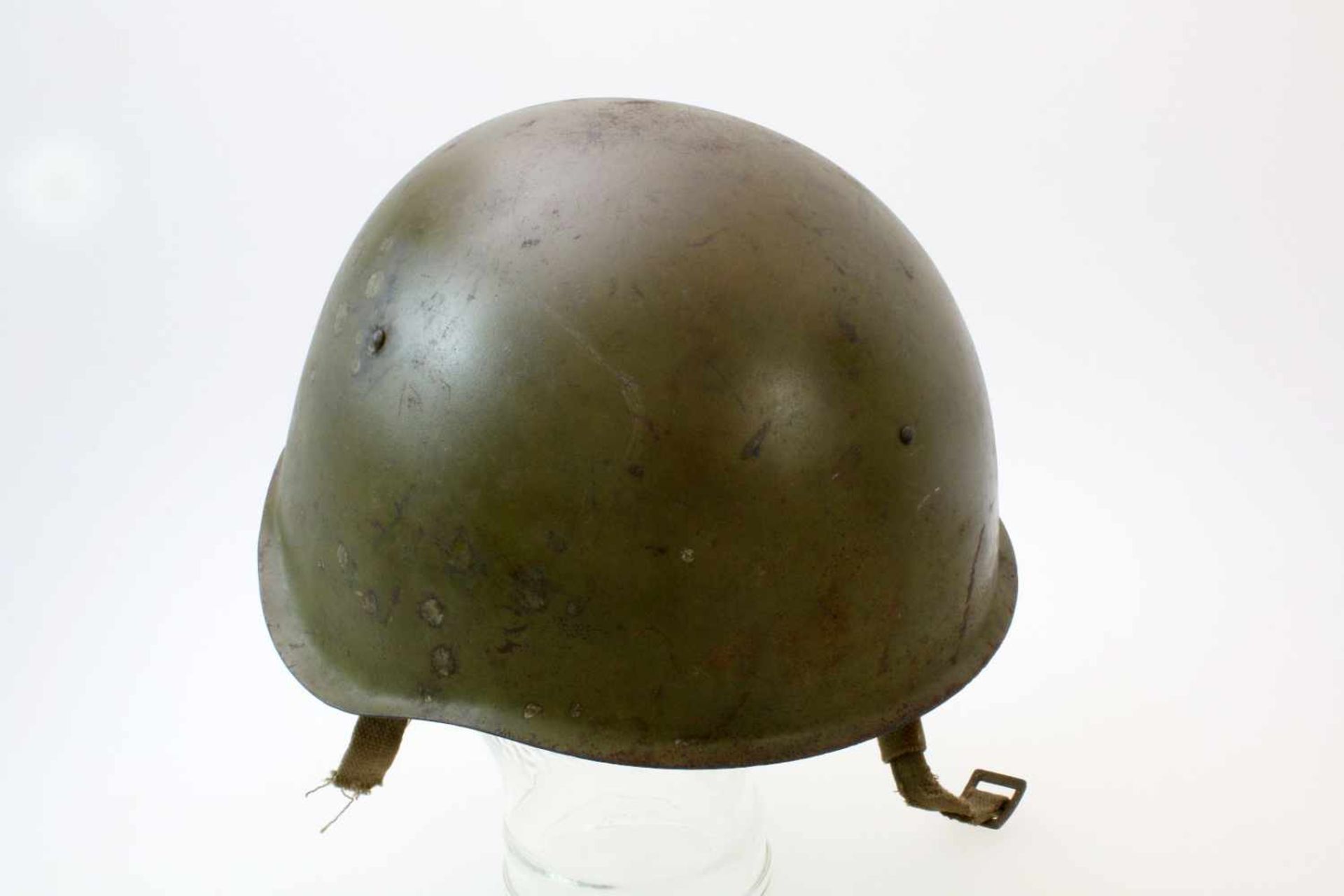 UdSSR / 2. Weltkrieg - Stahlhelm M1940 Grün lackierte Kalotte, Glocke innen gestempelt u.a. " - Bild 3 aus 5