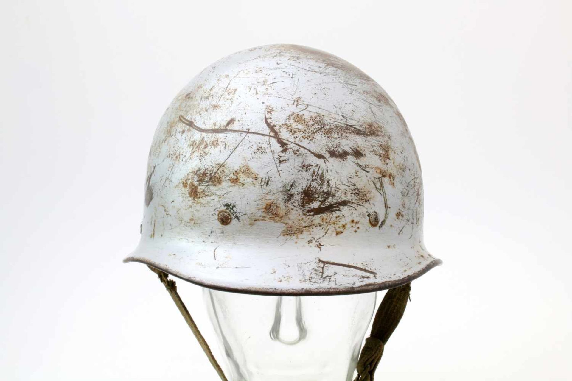 USA - Modifizierter Stahlhelm M1 Der Helm entgegen der U.S.-Version mit Lederinnenausstattung - Bild 4 aus 5