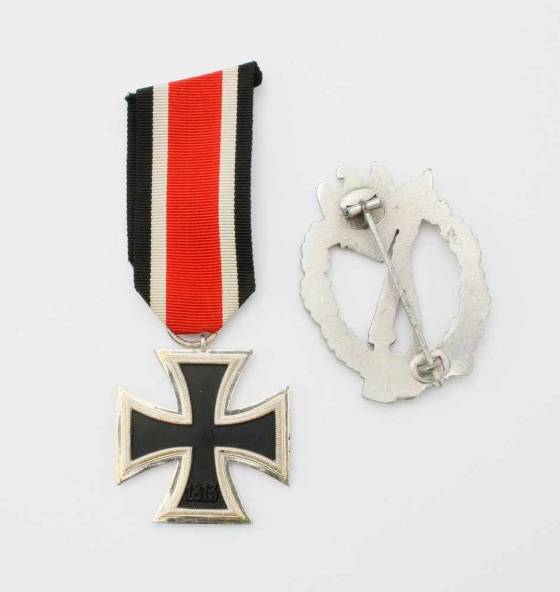 2. Weltkrieg - EK 2. Klasse 1939 und Infanterie-Sturmabzeichen in SilberEK 2. Kl. 1939 an - Bild 2 aus 2