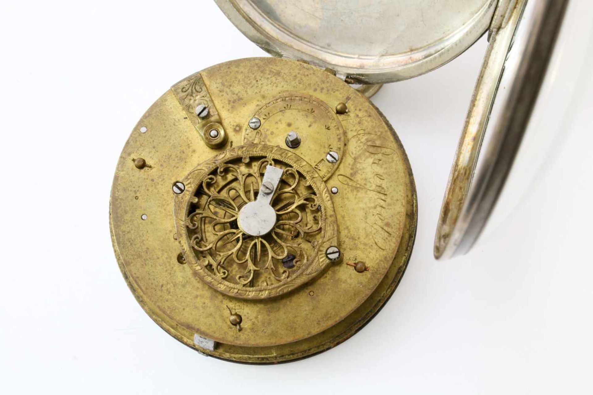 Spindel-TaschenuhrSilber; unsign. - Werk wohl Frankreich um 1820; runde Werkpfeiler; Emaillblatt - Bild 2 aus 2