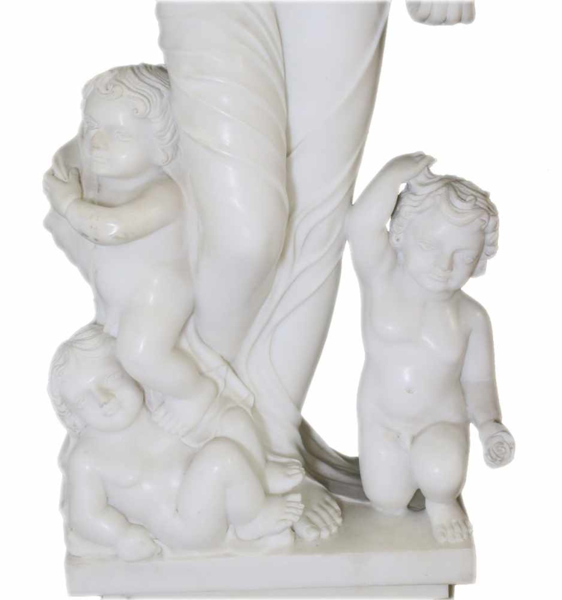 Große Marmorfigur - "Allegorie des Sommers"Weiblicher Halbakt aus weißem Carrara Marmor. In der - Bild 3 aus 5