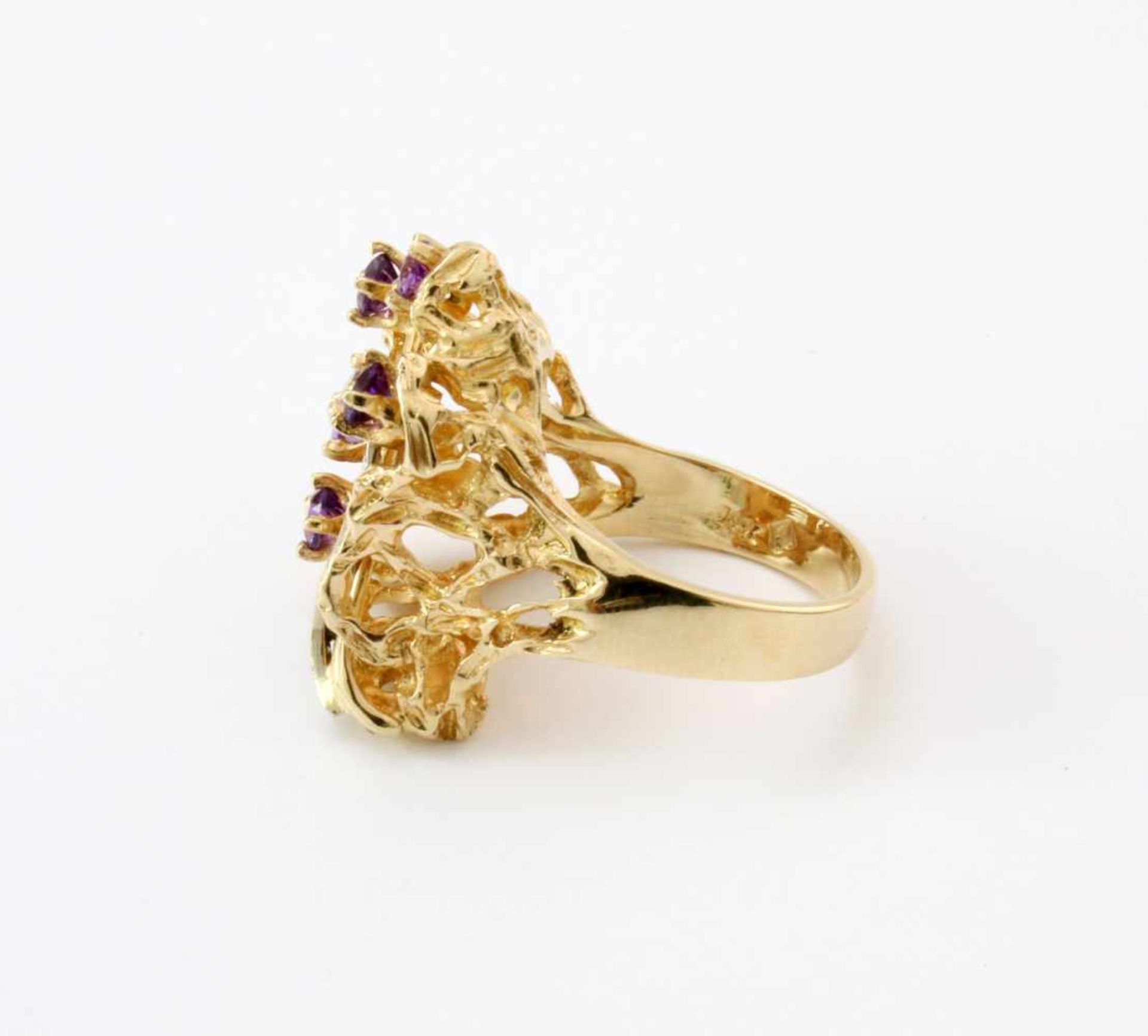 Goldring - Designerring mit Brillanten und AmethystenGG 585, aufwendige Goldschmiedearbeit in Form - Bild 3 aus 4