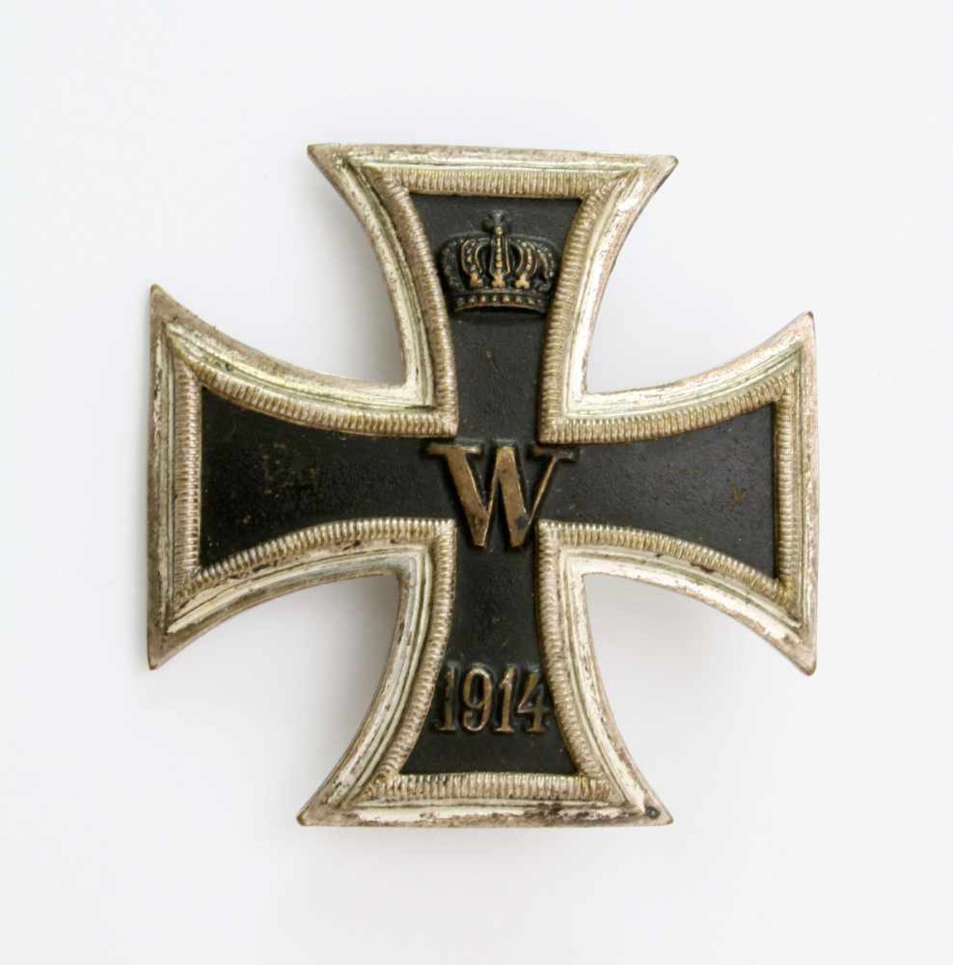 1. Weltkrieg - Eisernes Kreuz 1. Klasse 1914Gewölbte Ausführung, taillierte Nadel. Im "Volletui" mit