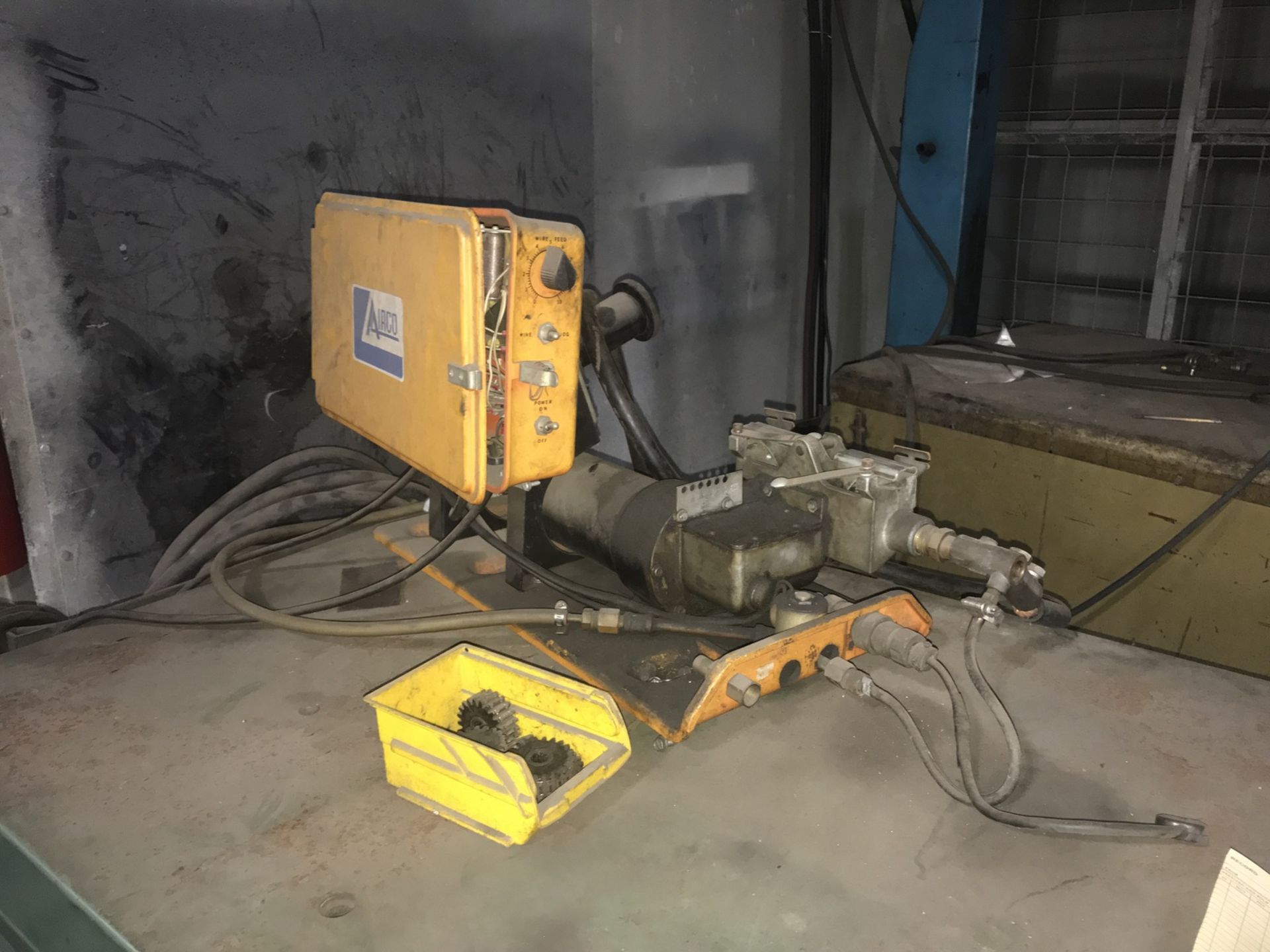 Linde Mdl. SVI-600 Welder (This Lot is located at 420 Station Road, Quakertown, PA) - Image 2 of 3