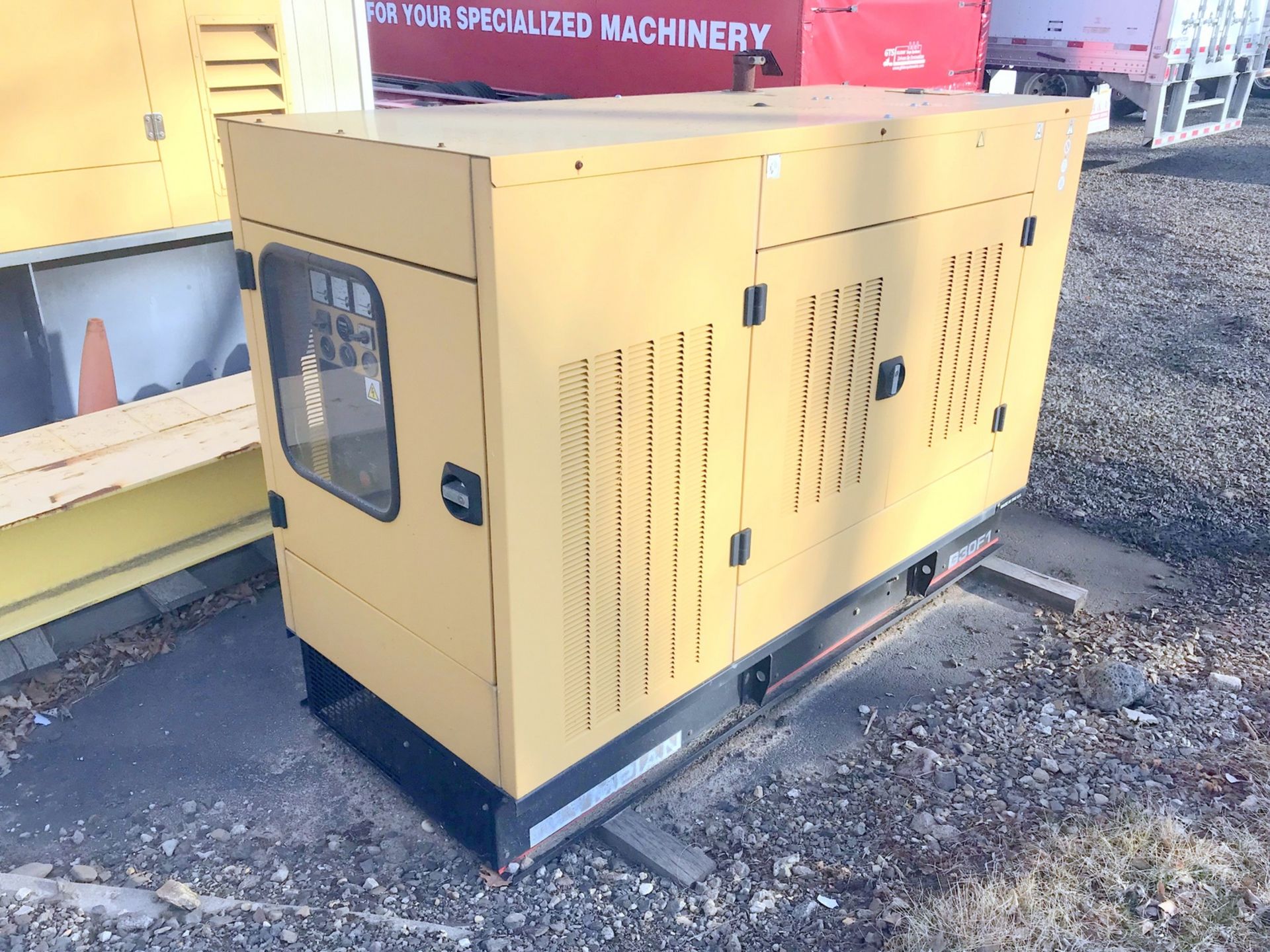 Olympian Mdl. G30F1 Generator, 30kW, Rated Standby Power 37.5kVA, Includes Ford CSg-649I-60007-Z - Image 3 of 11