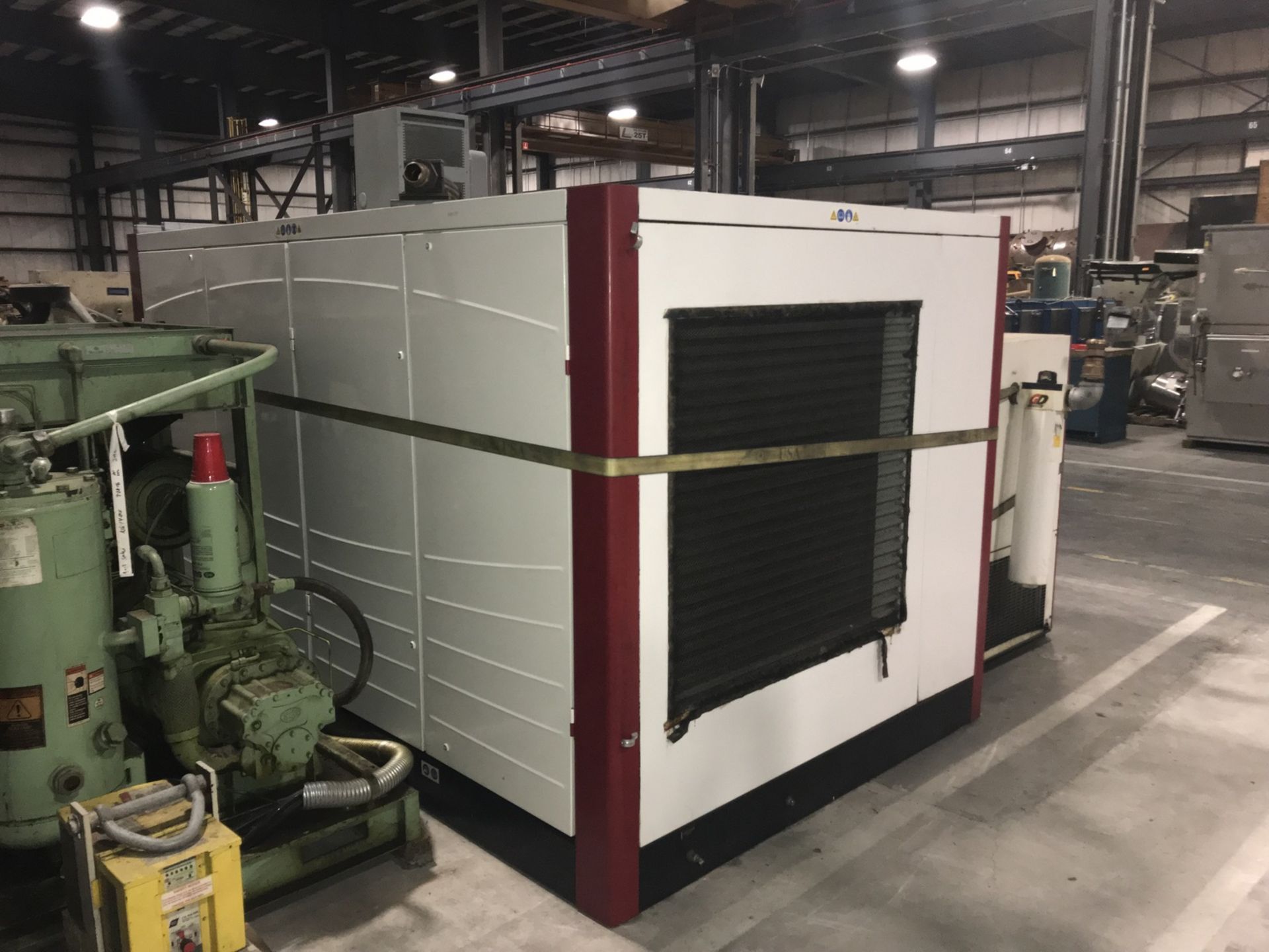 Gardner Denver VST90 125Hp Two Stage Variable Speed Rotary Screw Air Compressor, 90kW, PSI 100/125/ - Image 4 of 6